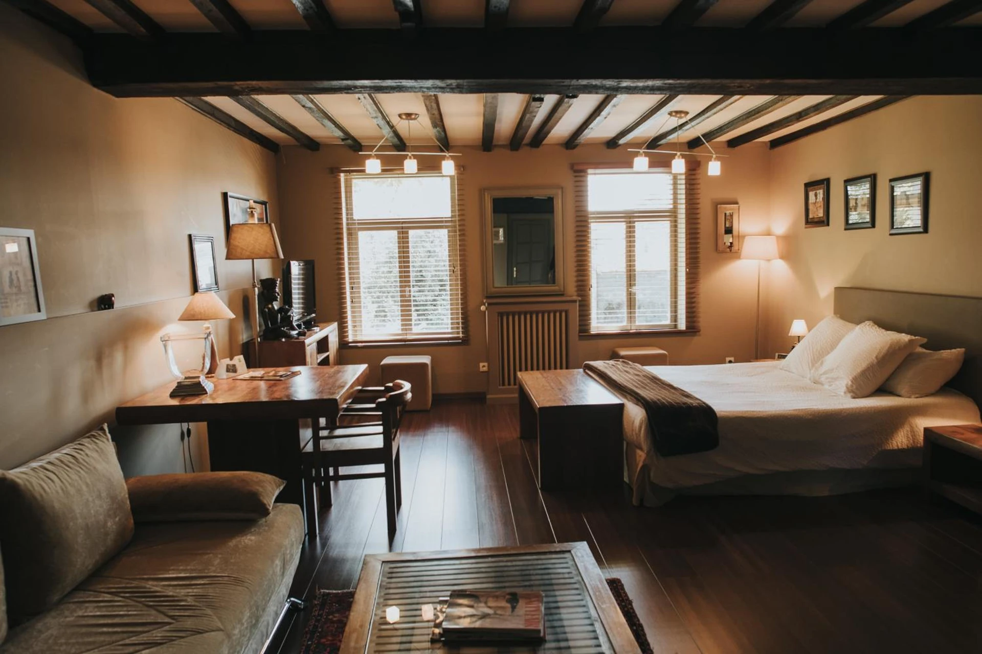 Chambre disponible pour un séminaire d'entreprise à LOGIS HÔTEL-RESTAURANT - Le Moulin d'Artres - Artres