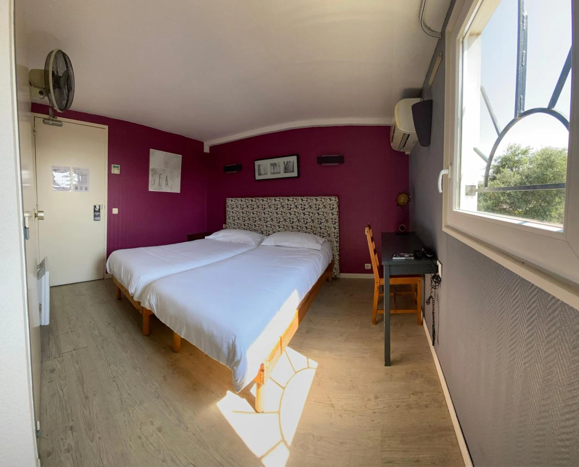 Chambre disponible pour un séminaire d'entreprise à Contact Hotel LE SUD Montpellier Aéroport Parc Expo Arena - Mauguio