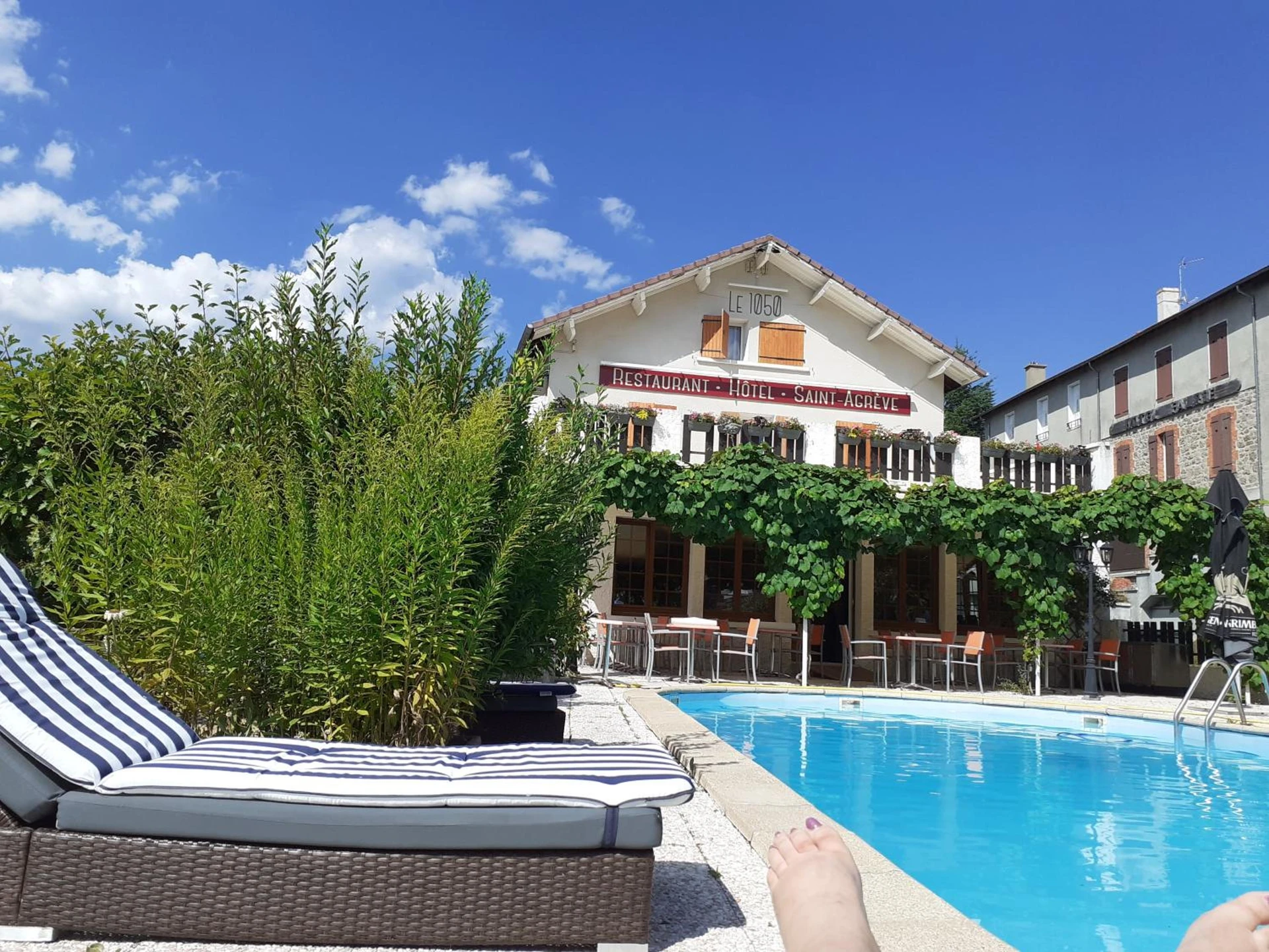Organiser un séminaire d'entreprise : Logis Hôtel Restaurant Le 1050 à saint-agreve