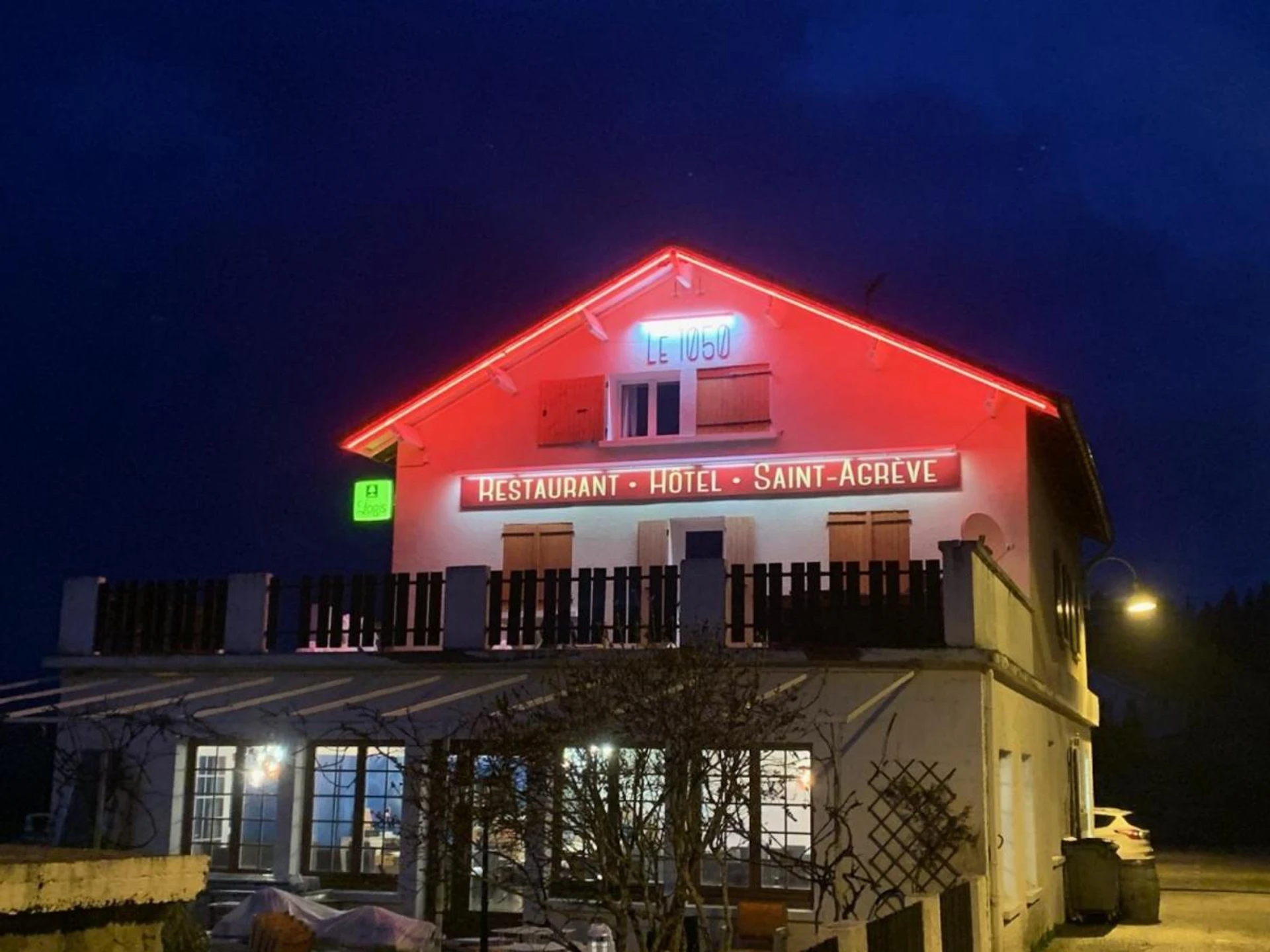 Organiser un séminaire d'entreprise : Logis Hôtel Restaurant Le 1050 à saint-agreve