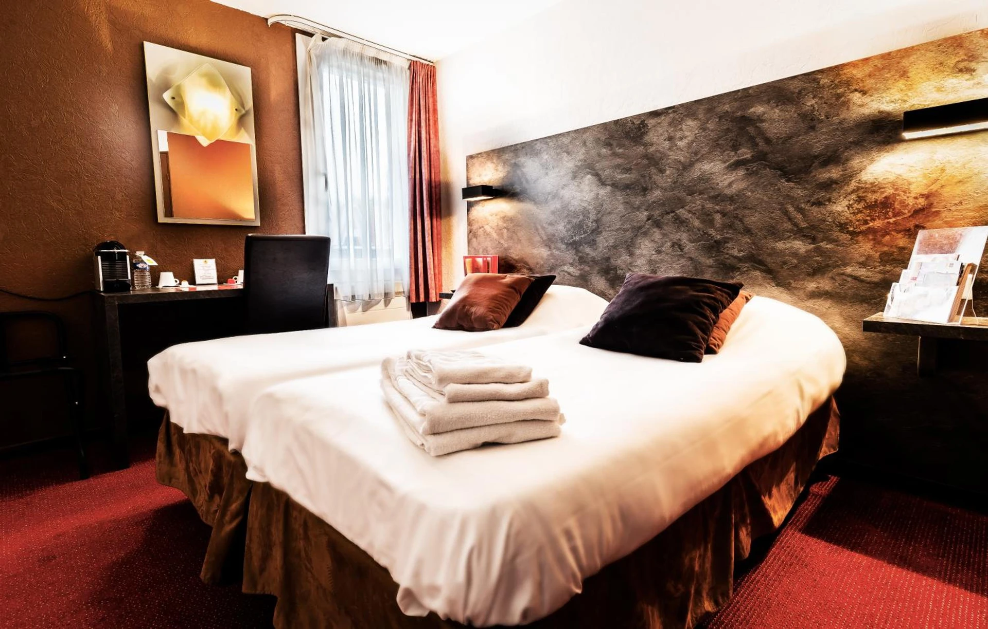 Organiser un séminaire d'entreprise : Logis Hotel Lons-le-Saunier - Restaurant Le Grill à lons-le-saunier