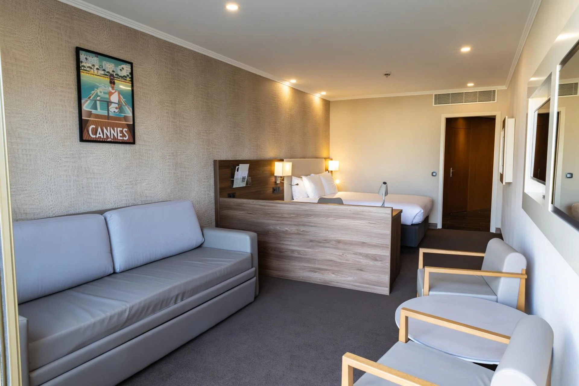 Chambre disponible pour un séminaire d'entreprise à Luxotel Cannes - Cannes