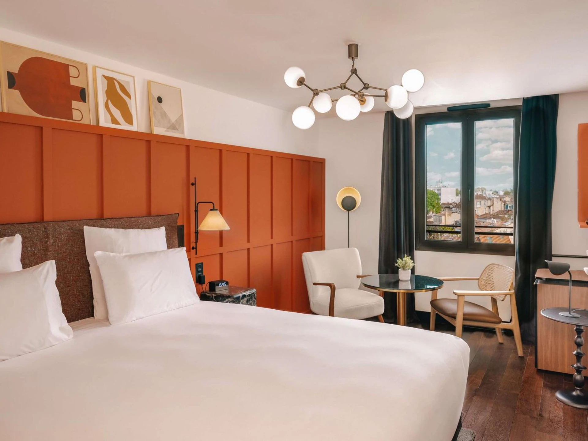 Chambre disponible pour un séminaire d'entreprise à Marty Hotel Bordeaux - Tapestry Collection by Hilton - Bordeaux