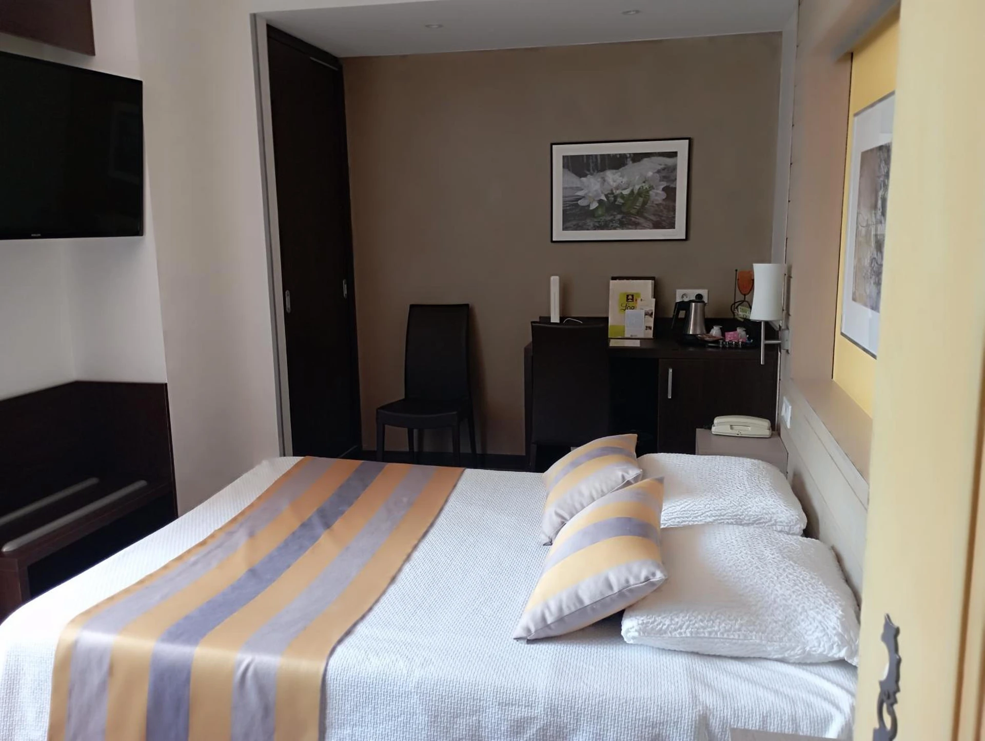 Chambre disponible pour un séminaire d'entreprise à Logis Hotel Restaurant Mas de la Prairie - Le Vigan