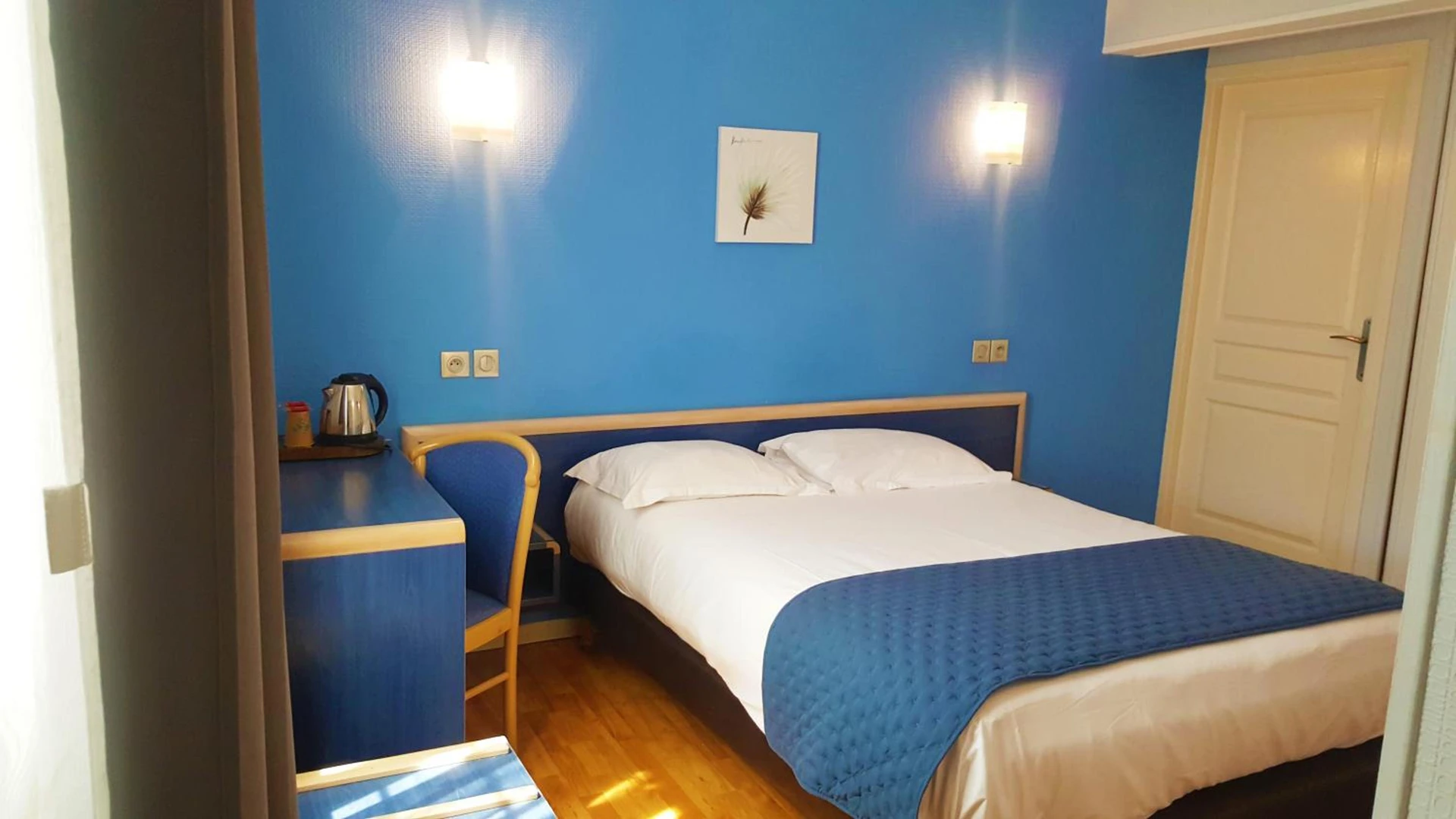 Chambre disponible pour un séminaire d'entreprise à Modern'Hotel - Valenciennes