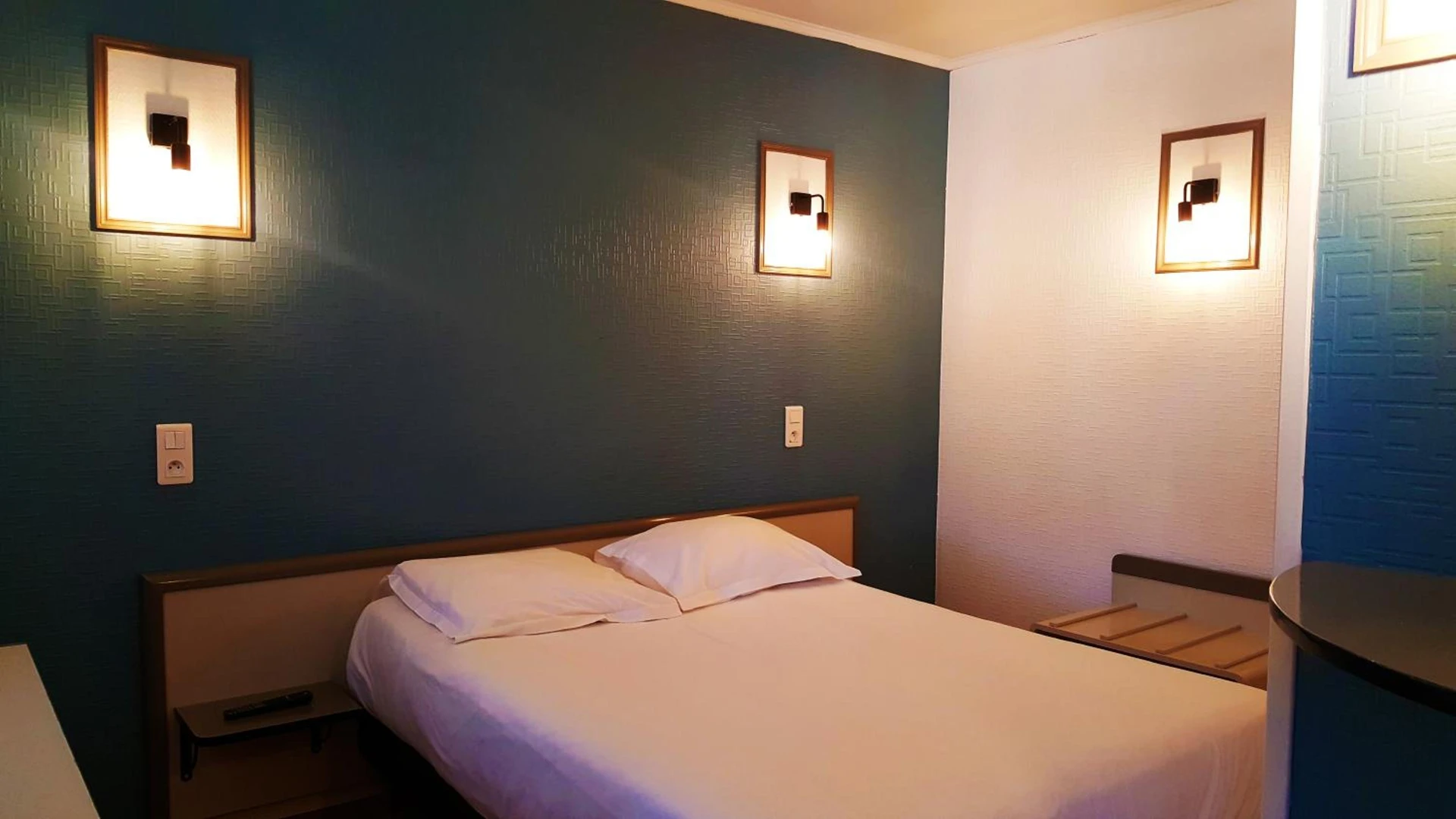 Chambre disponible pour un séminaire d'entreprise à Modern'Hotel - Valenciennes