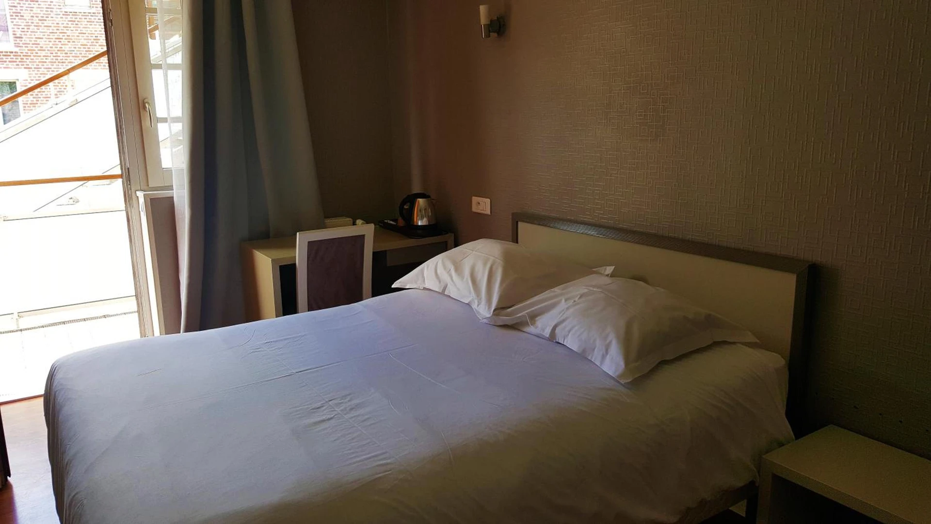 Magnifique chambre pour un séminaire d'entreprise à Modern'Hotel - Valenciennes