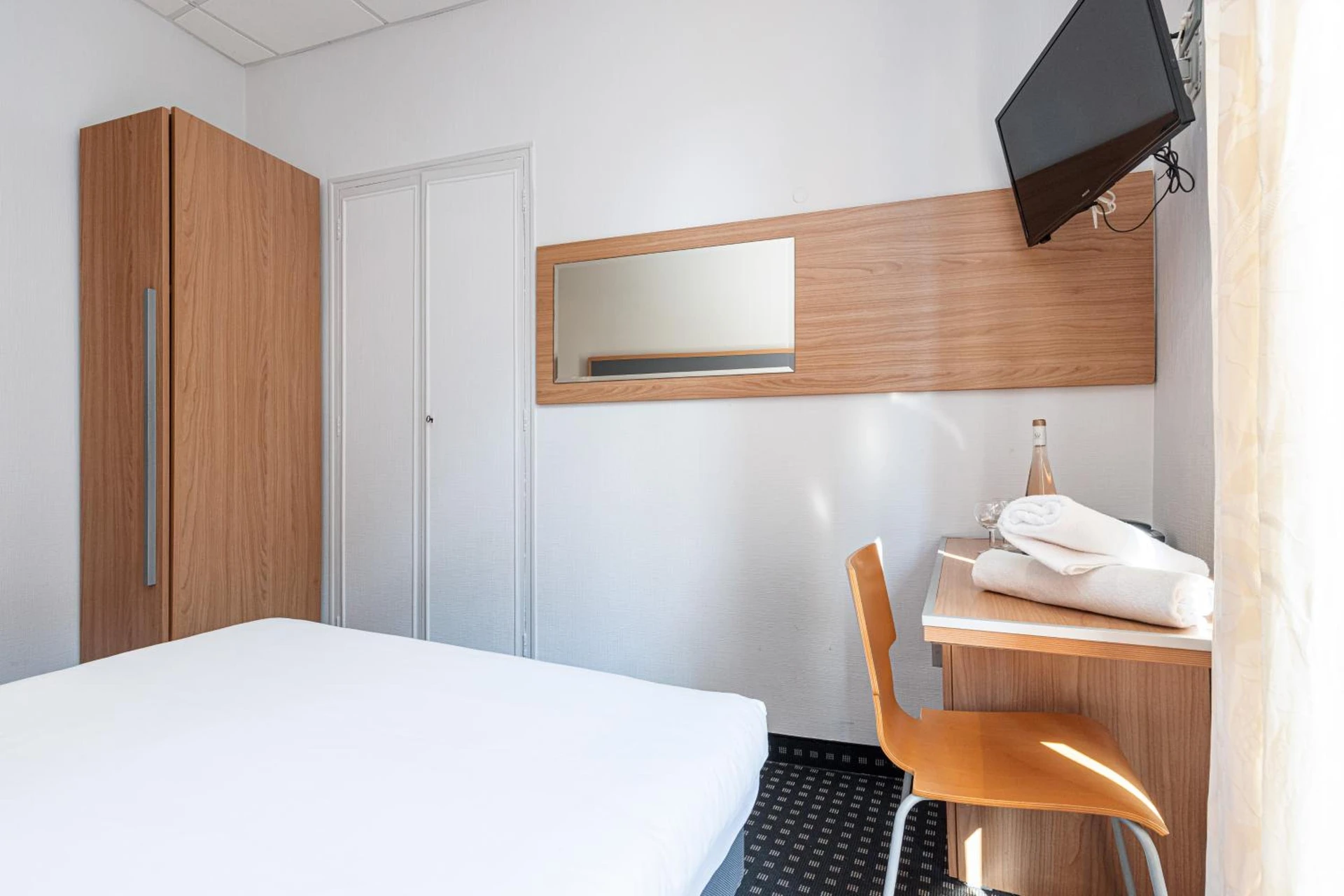 Chambre disponible pour un séminaire d'entreprise à Modern Waikiki Hotel - Cannes