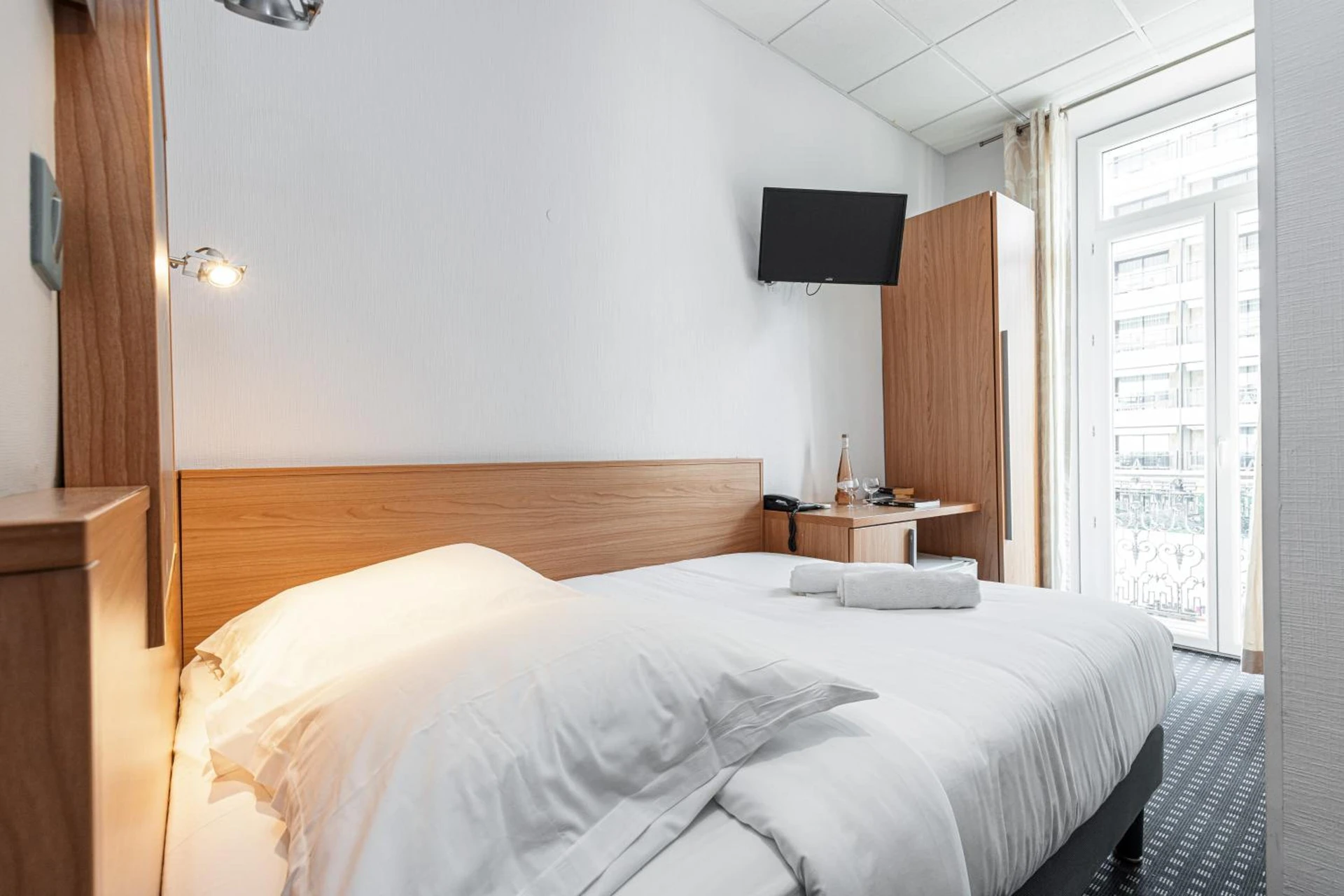 Chambre disponible pour un séminaire d'entreprise à Modern Waikiki Hotel - Cannes