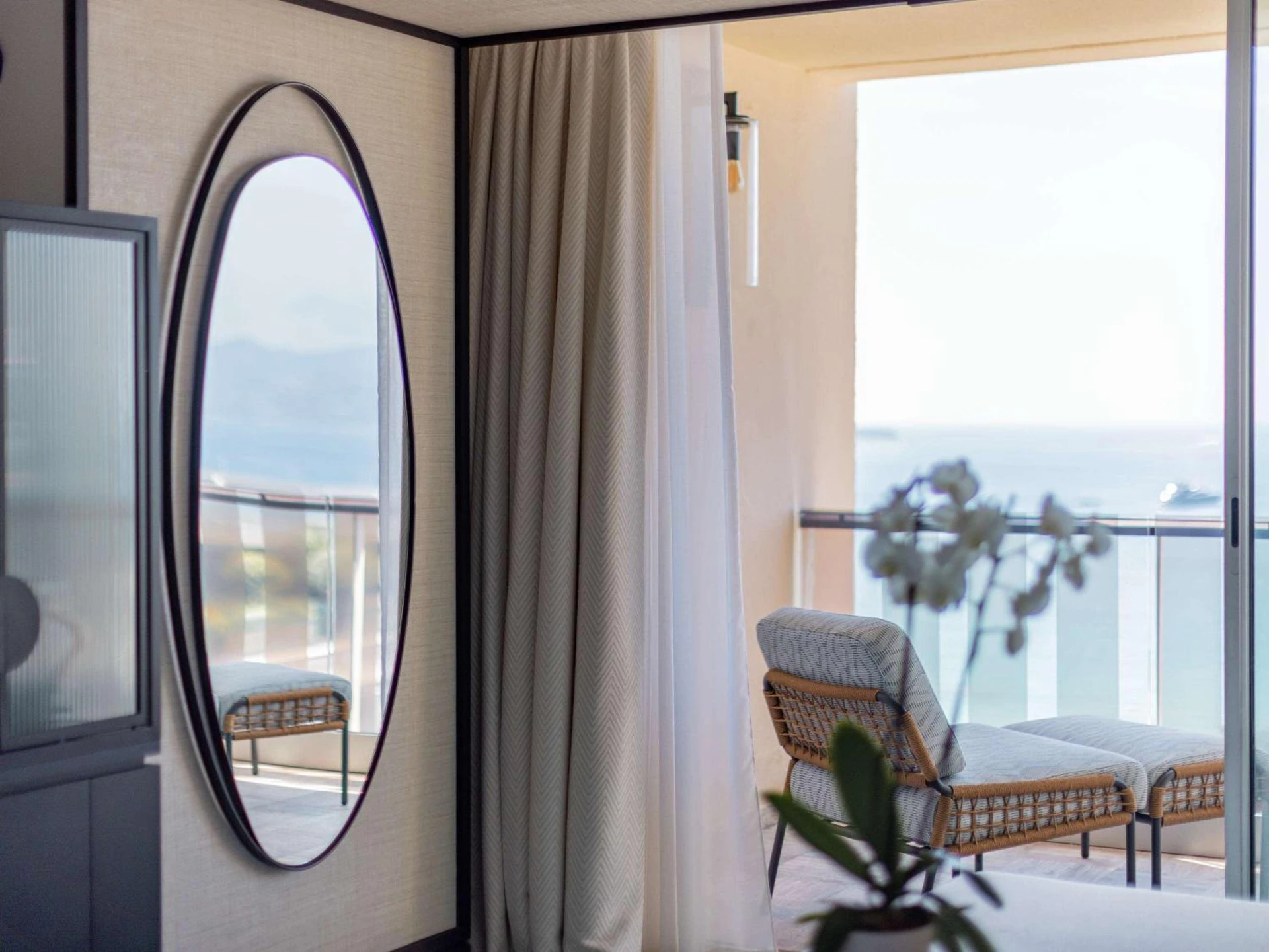 Chambre disponible pour un séminaire d'entreprise à Mondrian Cannes - Cannes