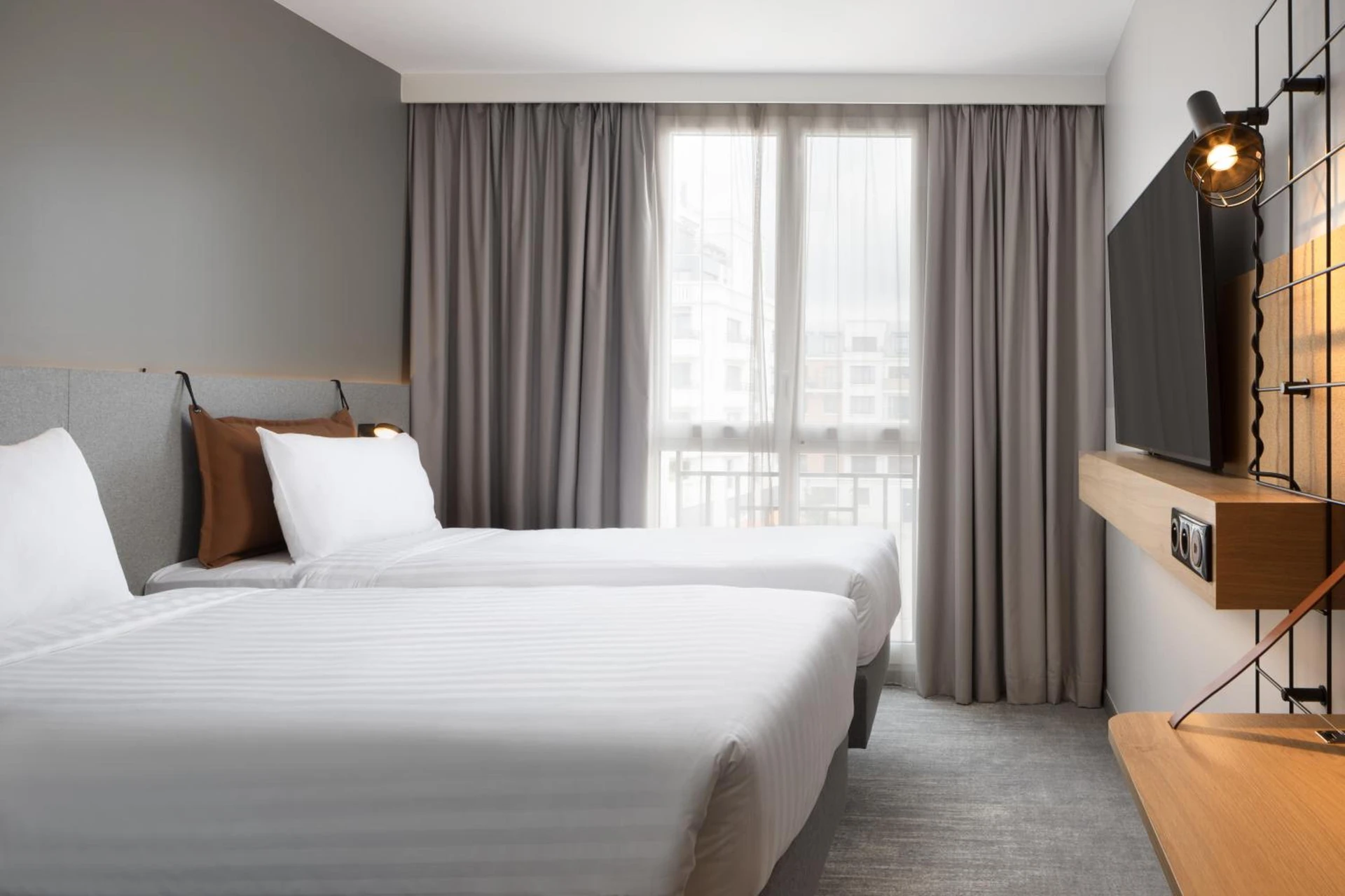 Chambre à Moxy Paris Clamart - Organiser un séminaire d'entreprise à Clamart