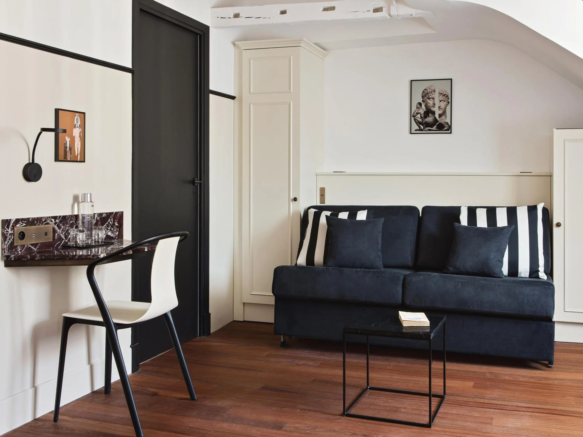 Magnifique chambre pour un séminaire d'entreprise à New Hotel Lafayette - Paris