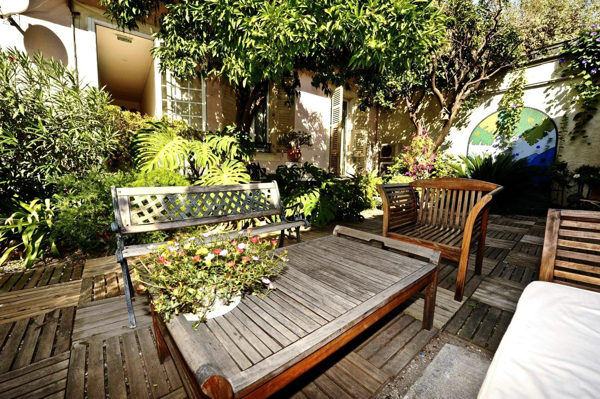 Ambiance de travail pour séminaire d'entreprise à Nice Garden Hotel - Nice