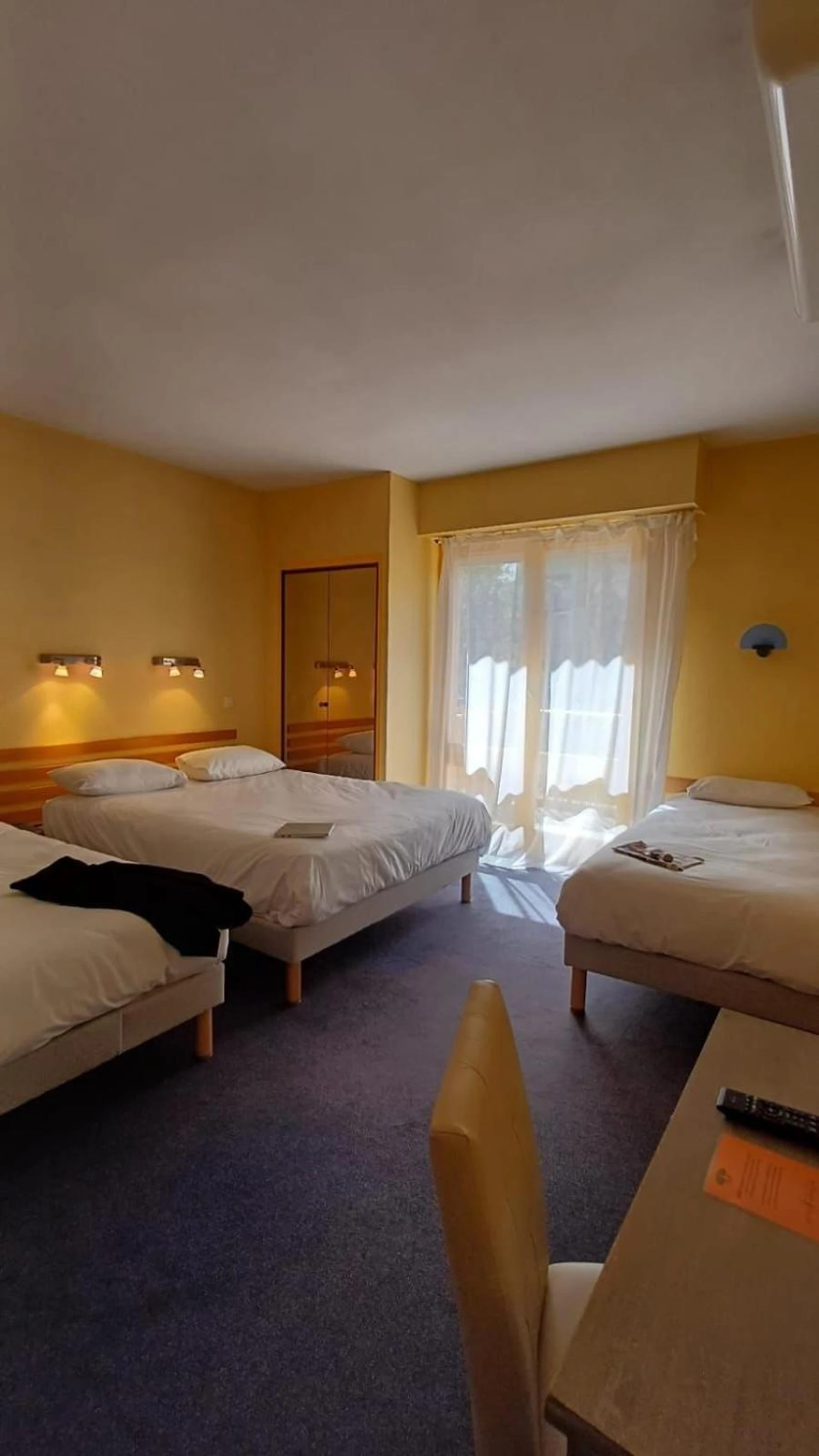 Chambre disponible pour un séminaire d'entreprise à Logis hotel Noemys Gradignan - Gradignan