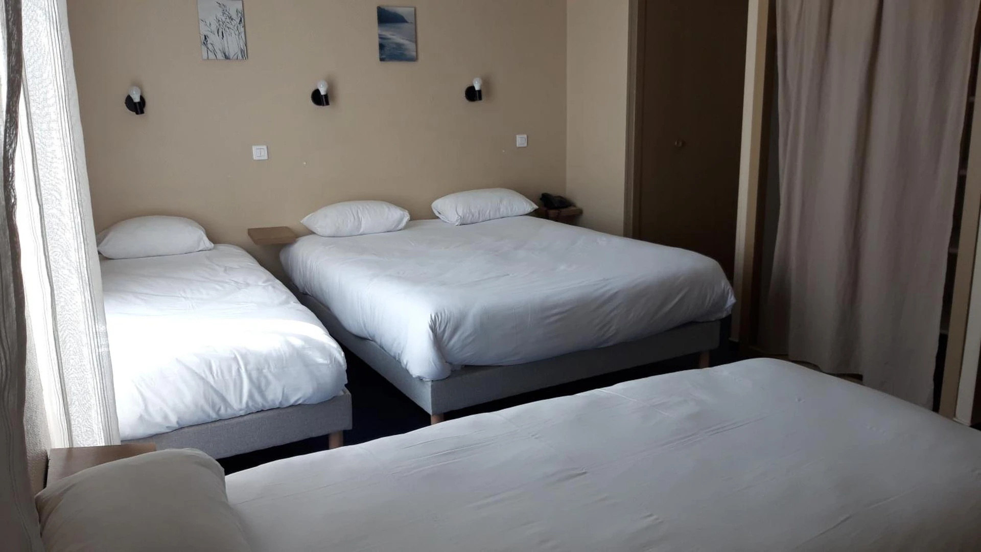 Magnifique chambre pour un séminaire d'entreprise à Logis hotel Noemys Gradignan - Gradignan