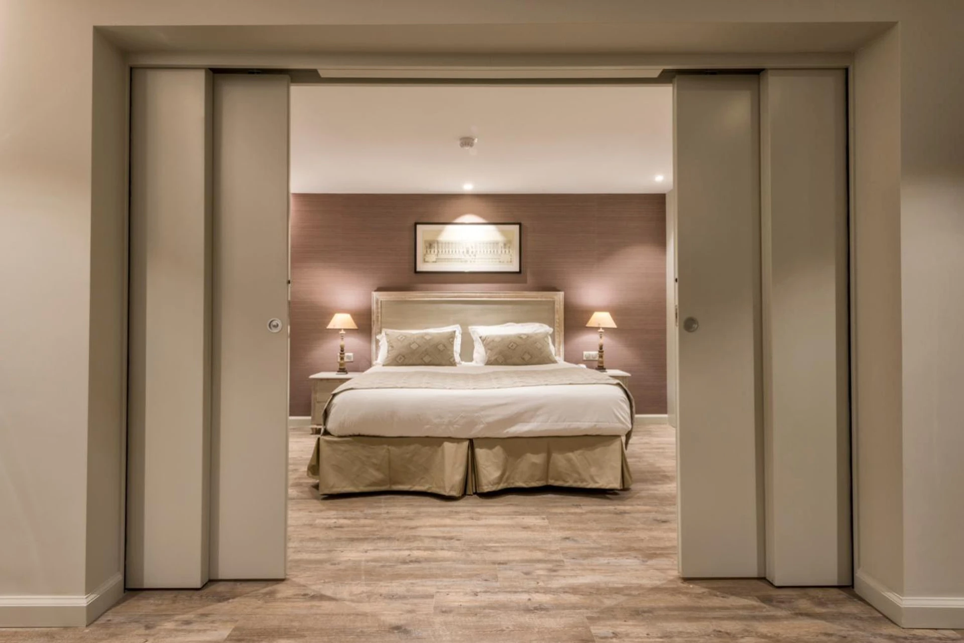 Chambre disponible pour un séminaire d'entreprise à Nouvel Hôtel du Commerce - Castellane