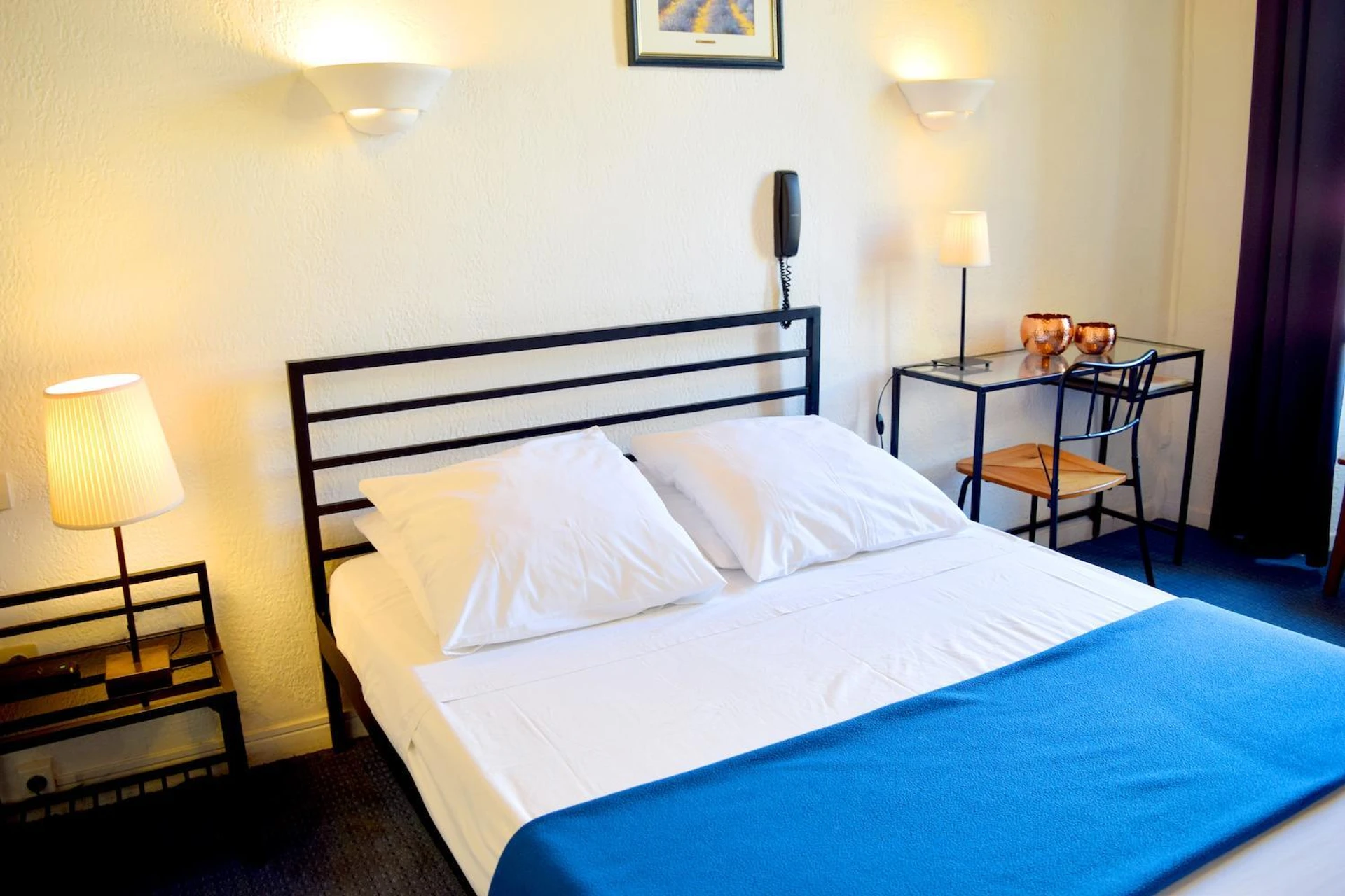 Magnifique chambre pour un séminaire d'entreprise à Nouvel Hotel - Saint-Raphaël