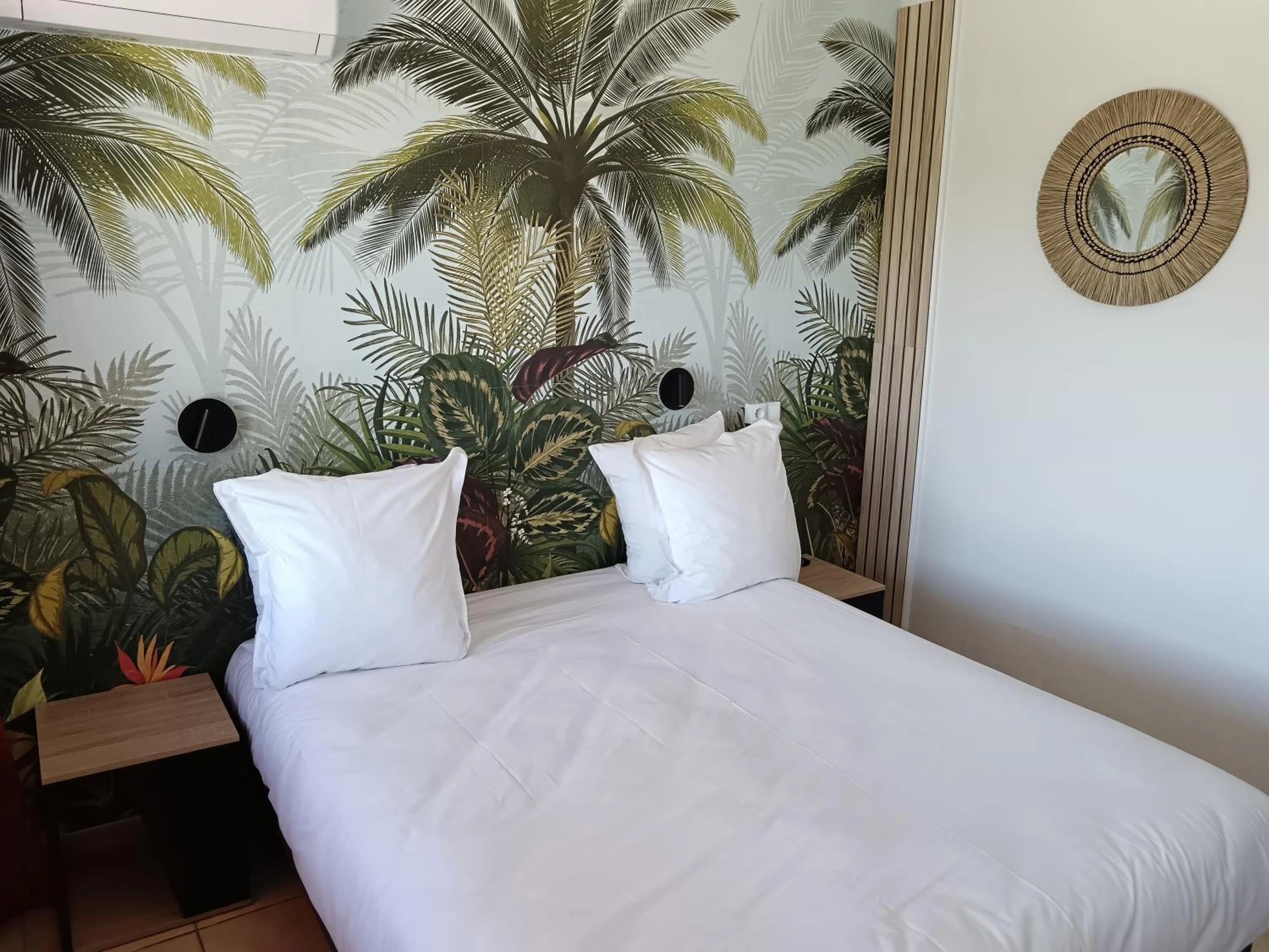 Chambre disponible pour un séminaire d'entreprise à O'Cub Hotel - Villeneuve-lès-Avignon