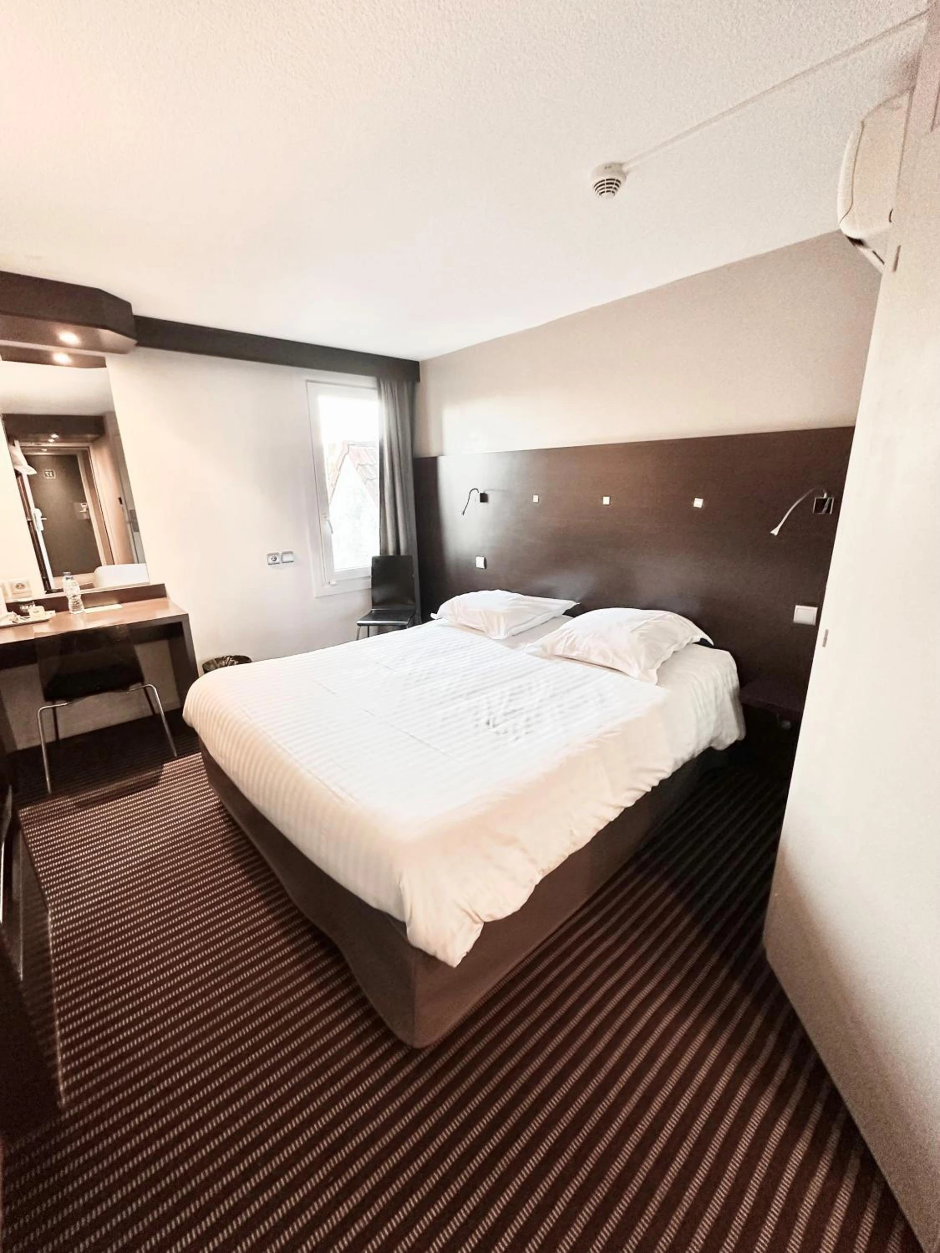 Chambre disponible pour un séminaire d'entreprise à Parc Hôtel - Carvin