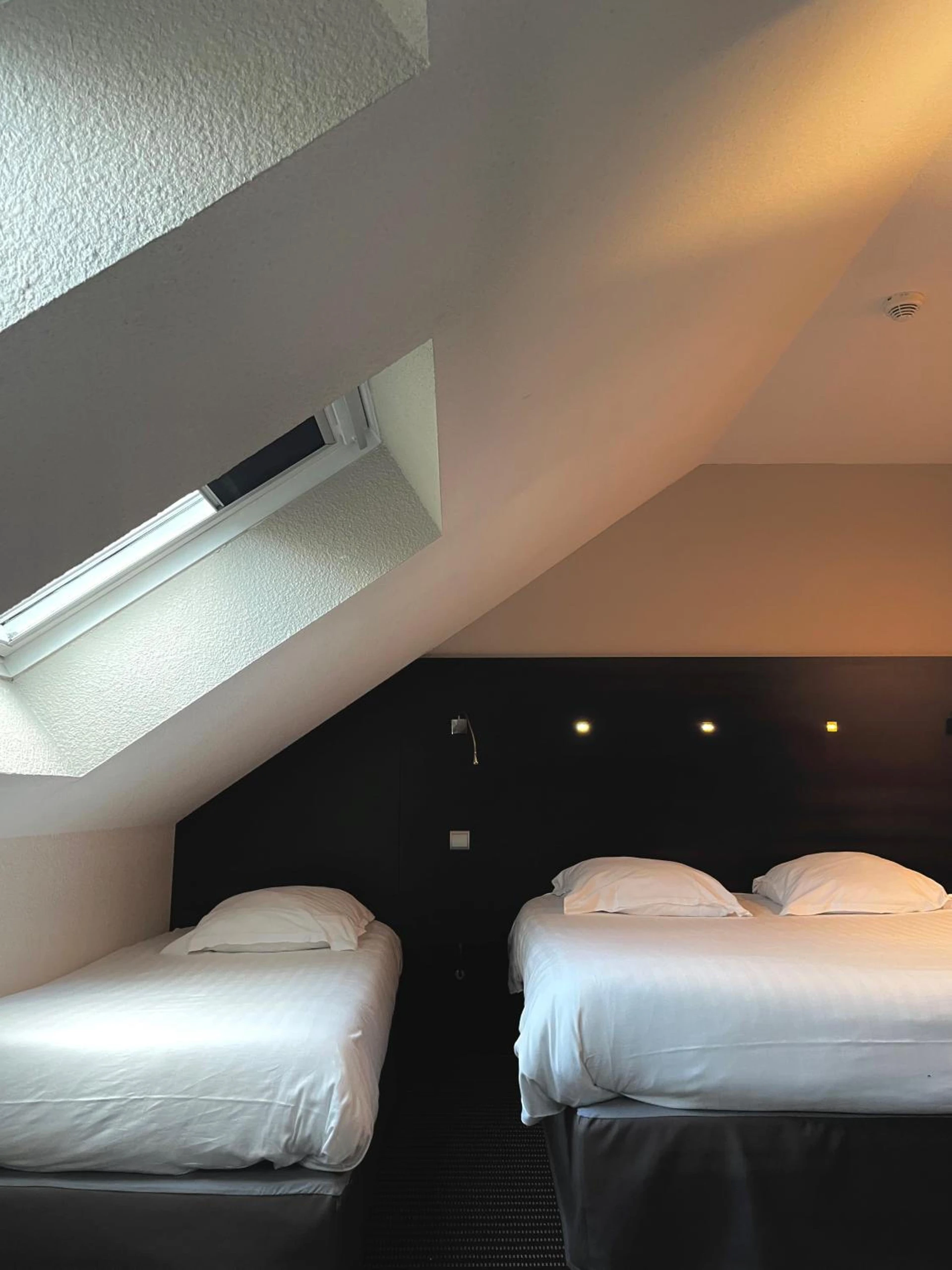 Magnifique chambre pour un séminaire d'entreprise à Parc Hôtel - Carvin