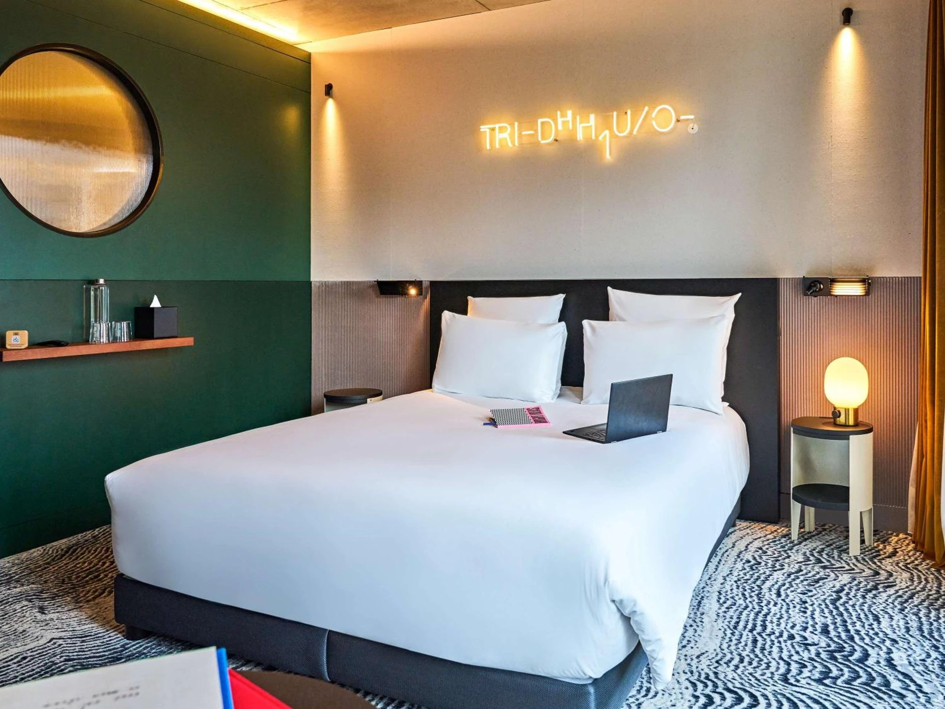 Chambre disponible pour un séminaire d'entreprise à TRIBE Paris Clichy - Clichy