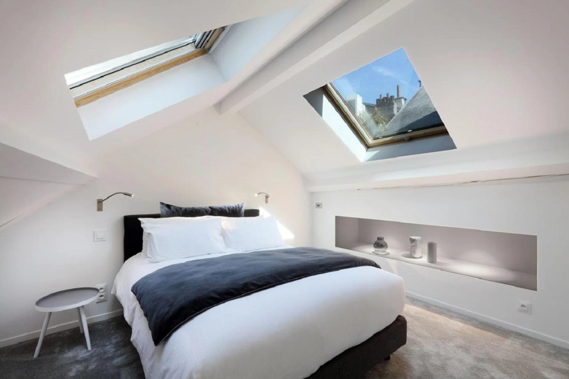 Chambre disponible pour un séminaire d'entreprise à Petit Hôtel Confidentiel - Chambéry