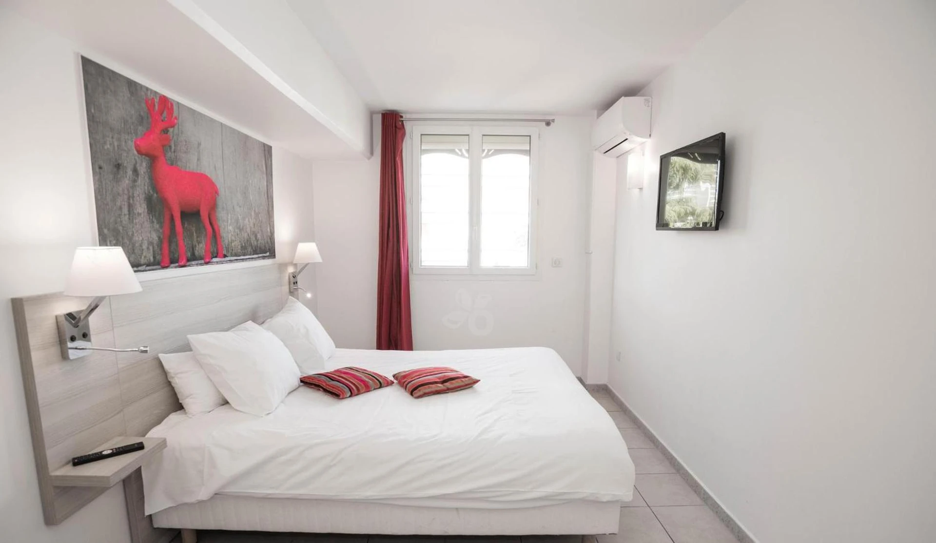 Chambre disponible pour un séminaire d'entreprise à Privilège Hôtel & Apparts Eurociel Centre Comédie - Montpellier