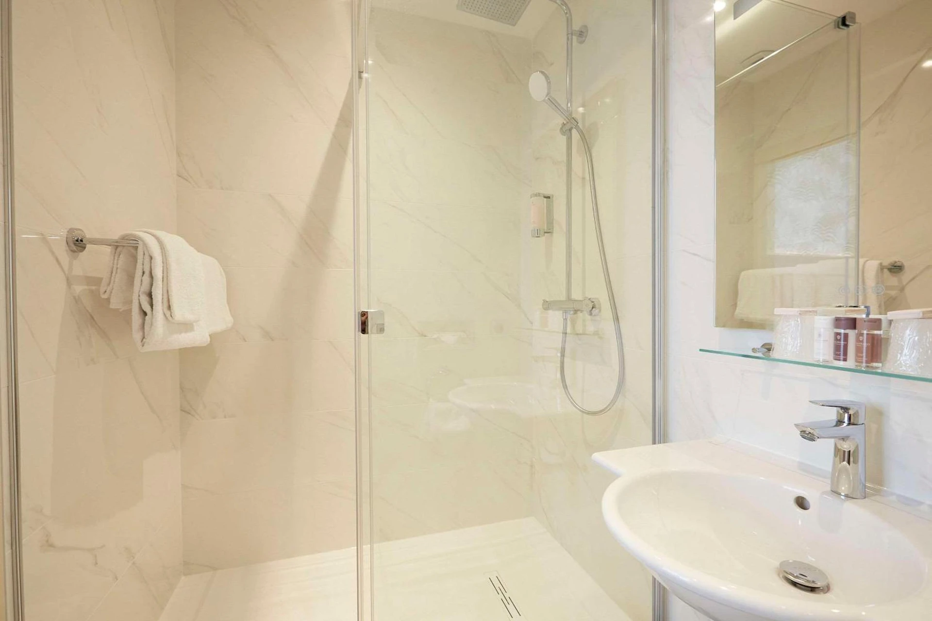 Chambre disponible pour un séminaire d'entreprise à Quality Hotel Bordeaux Centre - Bordeaux