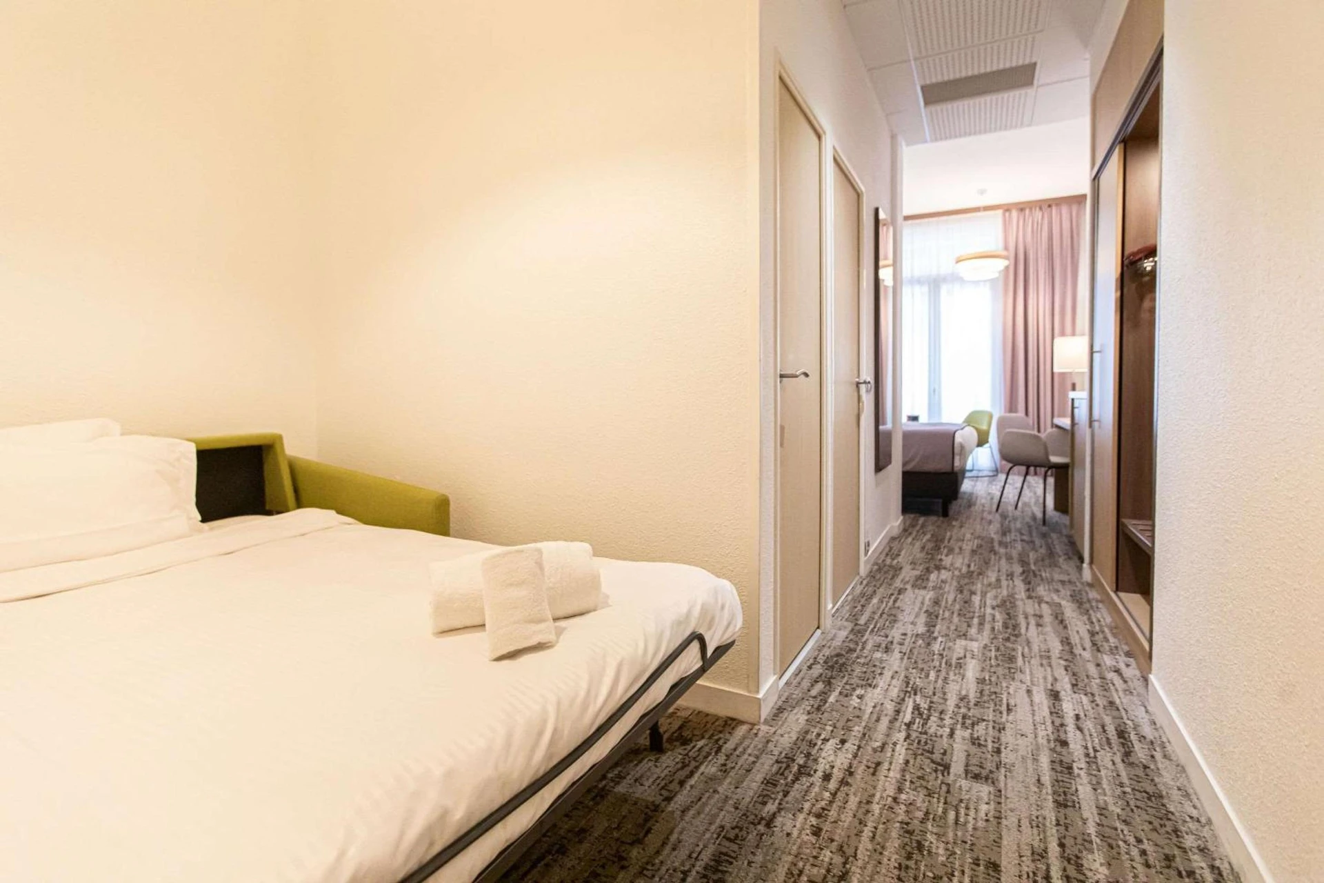 Magnifique chambre pour un séminaire d'entreprise à Quality Hotel Bordeaux Centre - Bordeaux