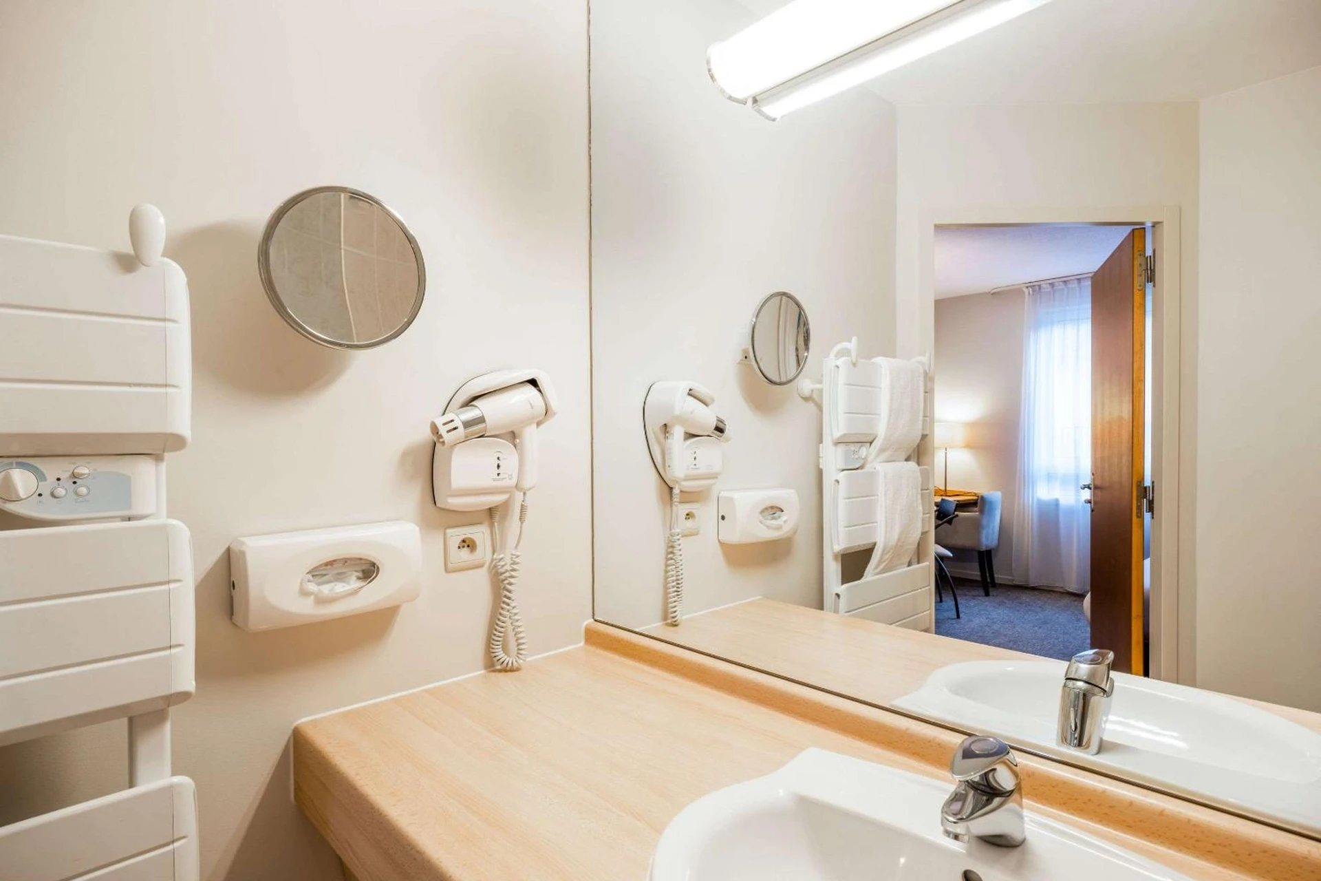 Chambre disponible pour un séminaire d'entreprise à Quality Hotel Pau Centre Bosquet - Pau