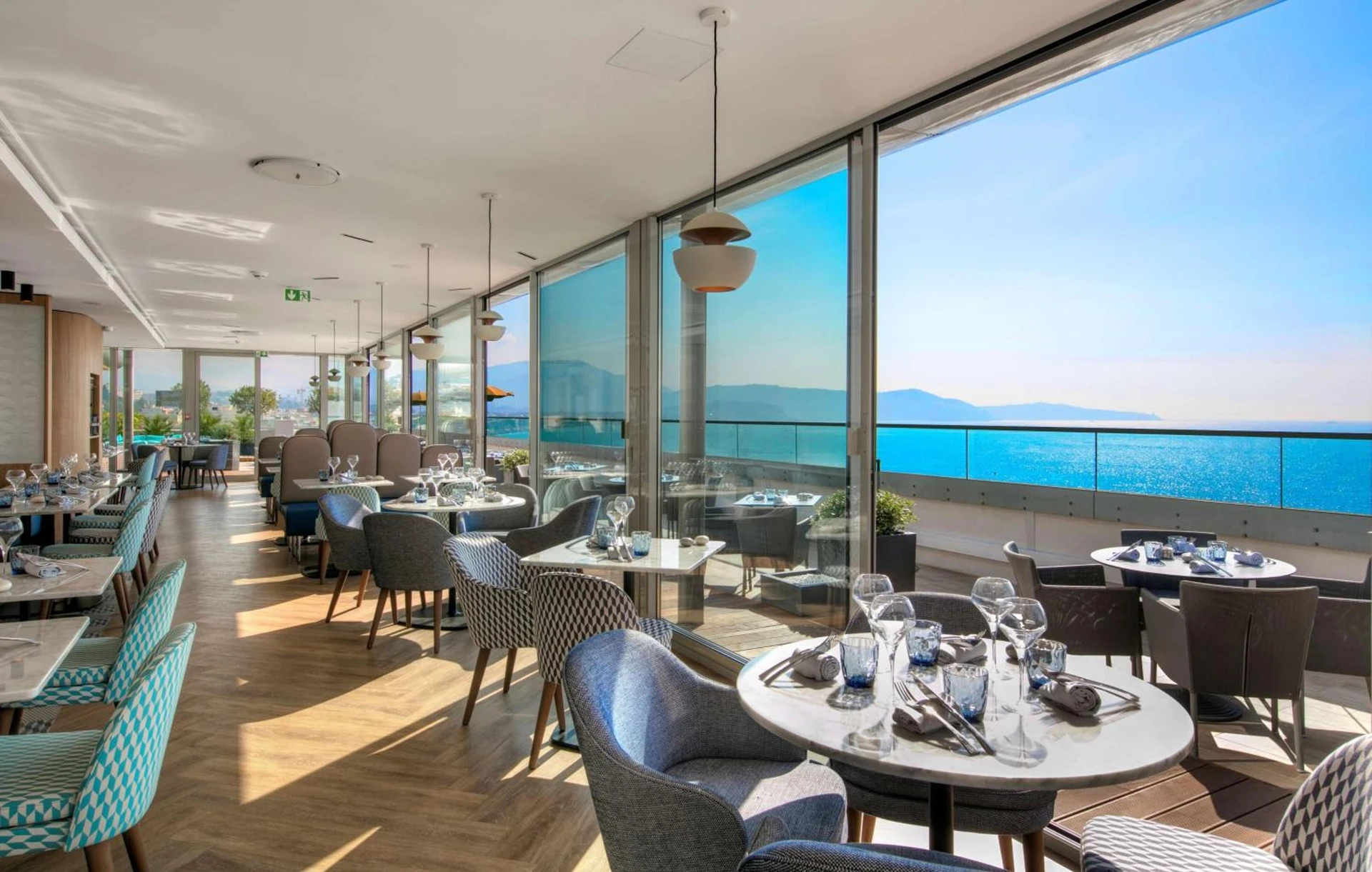 Ambiance de travail pour séminaire d'entreprise à Radisson Blu Hotel Nice - Nice