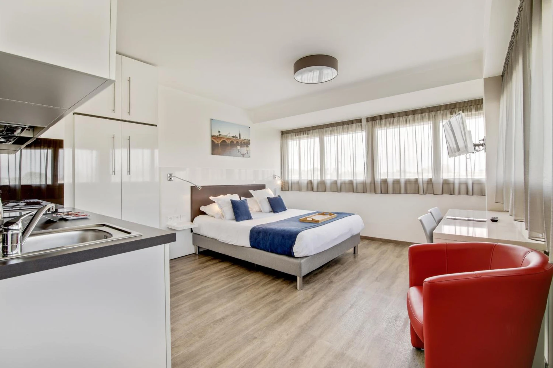 Magnifique chambre pour un séminaire d'entreprise à All Suites Appart Hôtel Bordeaux Pessac - Pessac