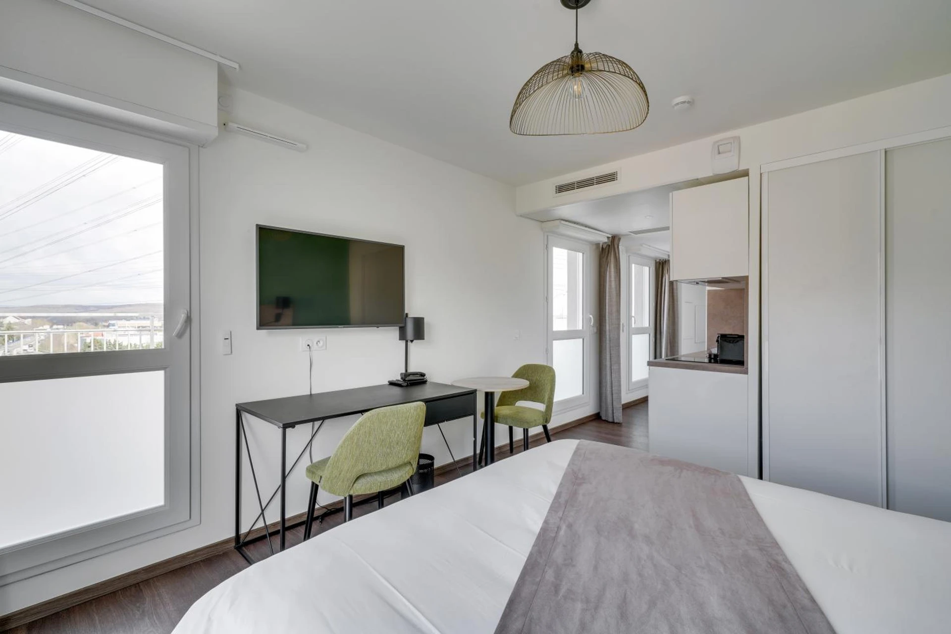 Chambre disponible pour un séminaire d'entreprise à All Suites Appart Hôtel Massy Palaiseau - Palaiseau