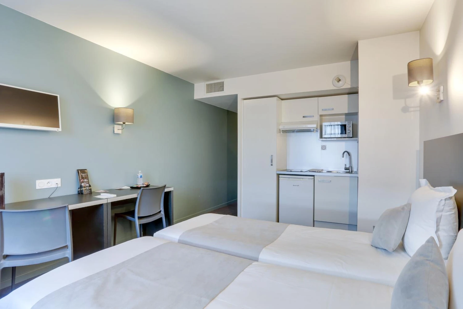 Chambre disponible pour un séminaire d'entreprise à All Suites Appart Hôtel Aéroport Paris Orly – Rungis - Rungis