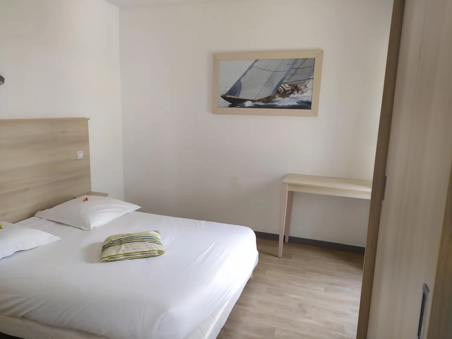Chambre disponible pour un séminaire d'entreprise à Lagrange Apart'Hotel l’Escale Marine - La Rochelle