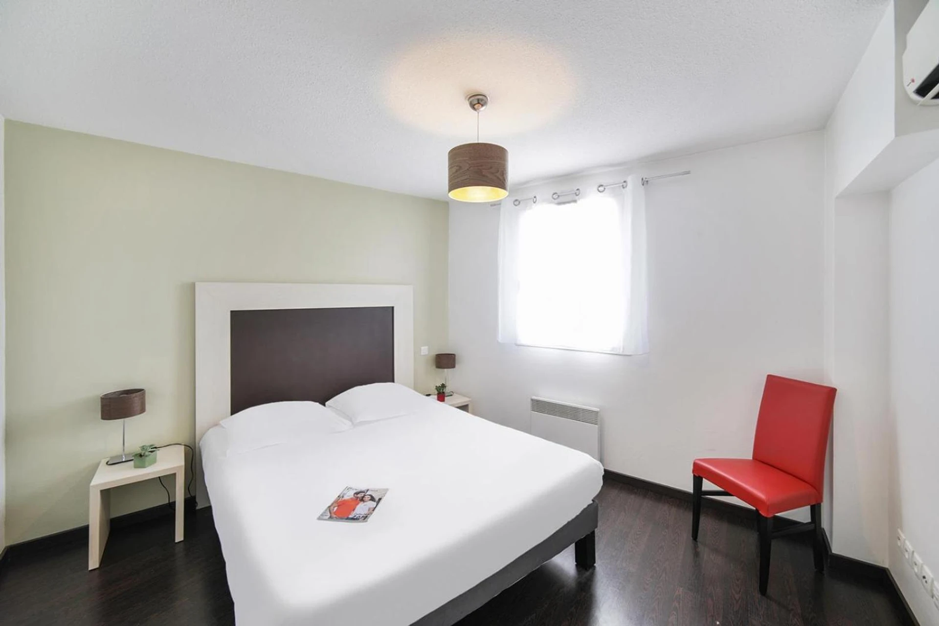 Magnifique chambre pour un séminaire d'entreprise à Appart'City Classic Bordeaux Aéroport St Jean D'Illac - Saint-Jean-dʼIllac