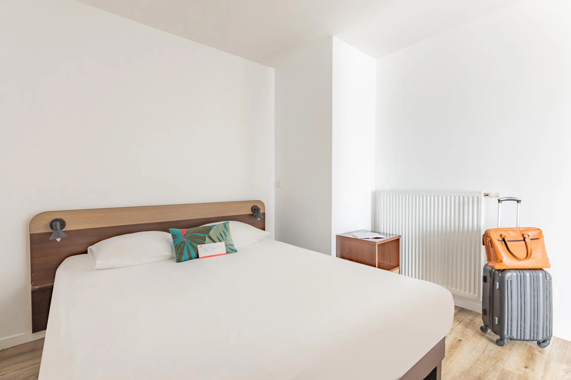 Magnifique chambre pour un séminaire d'entreprise à Appart'City Classic Chalon sur Saone - Chalon-sur-Saône