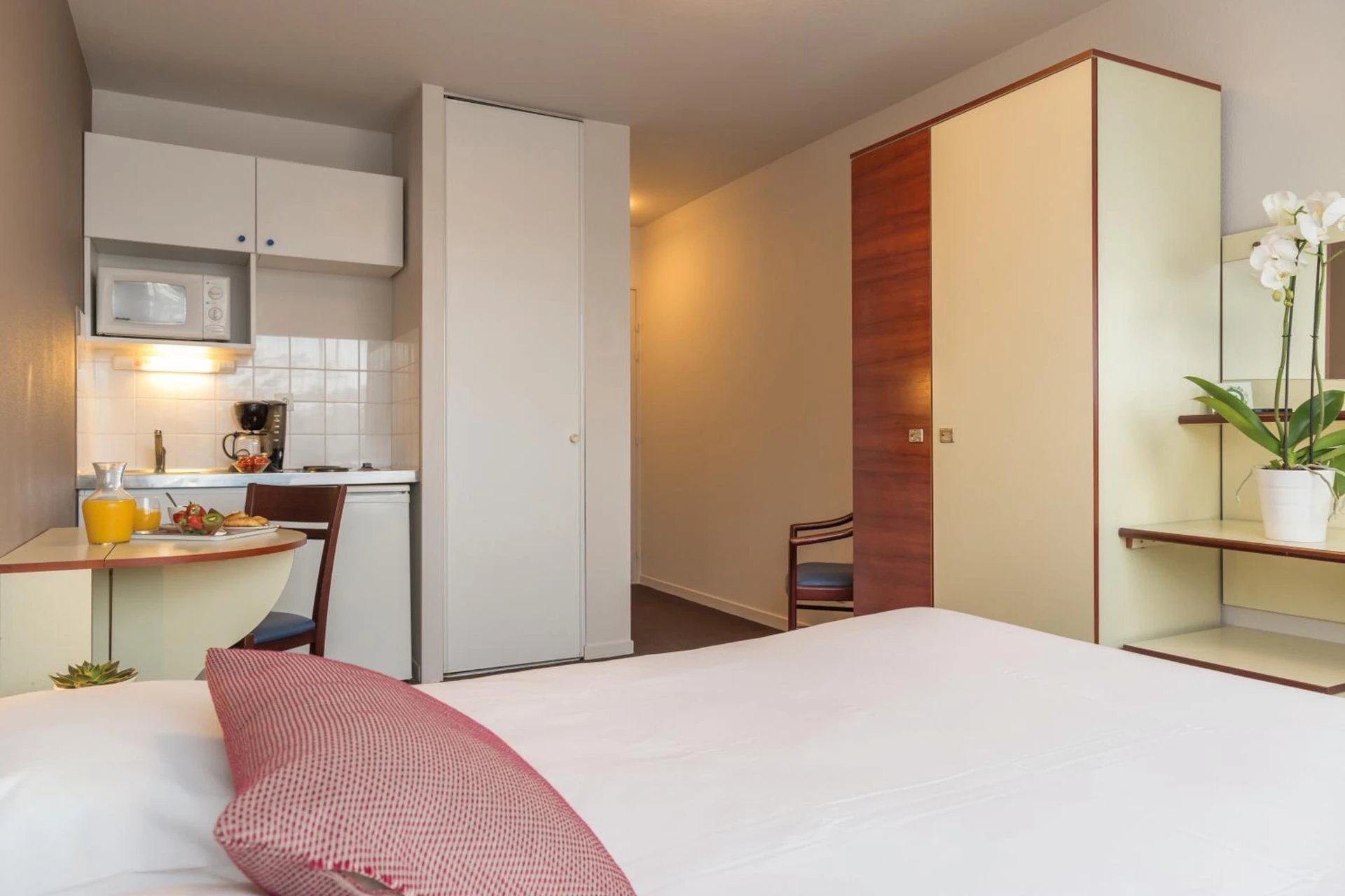 Chambre disponible pour un séminaire d'entreprise à Appart'City Classic La Rochelle Centre - La Rochelle