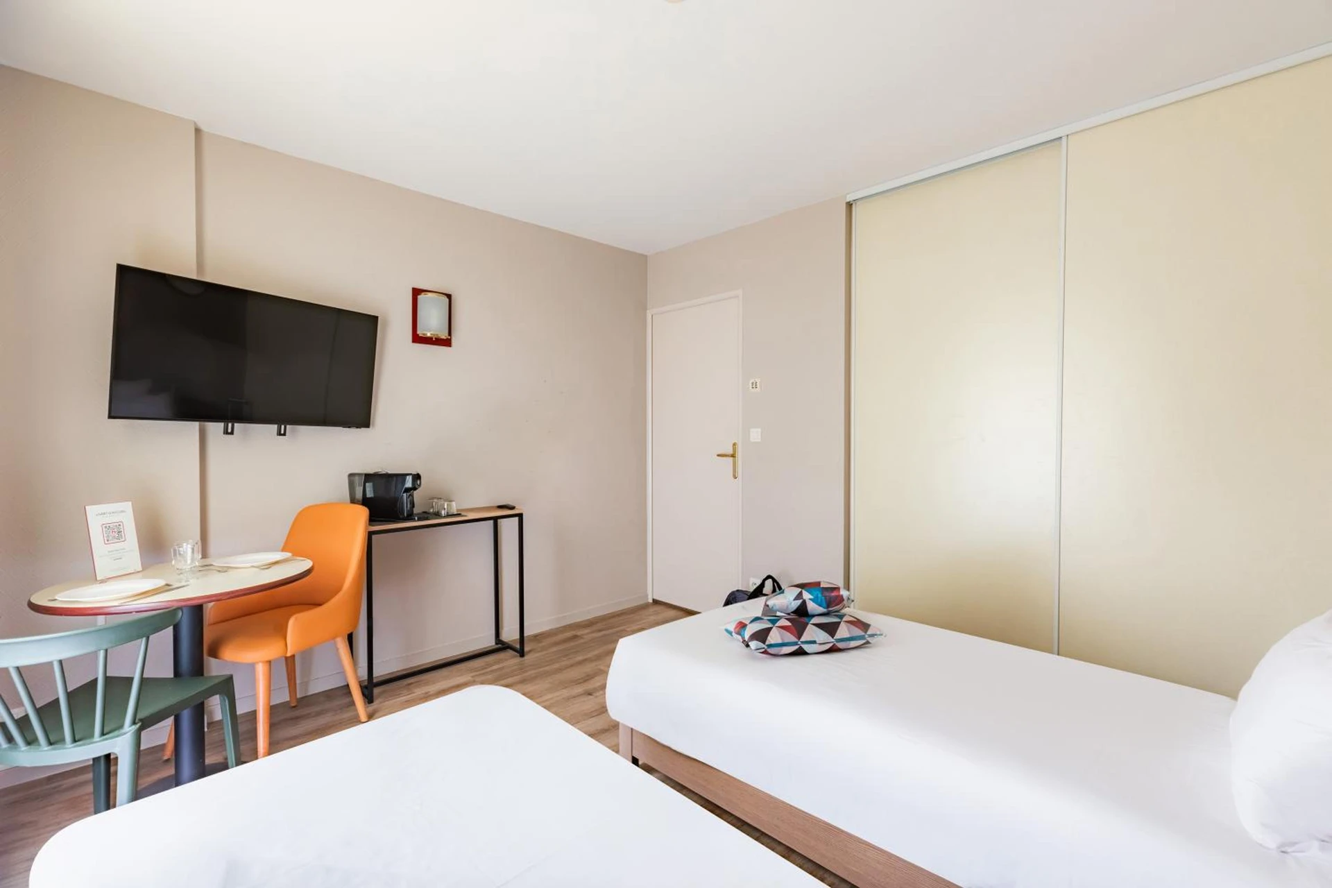 Magnifique chambre pour un séminaire d'entreprise à Appart'City Confort Nantes Cité des Congrès - Nantes