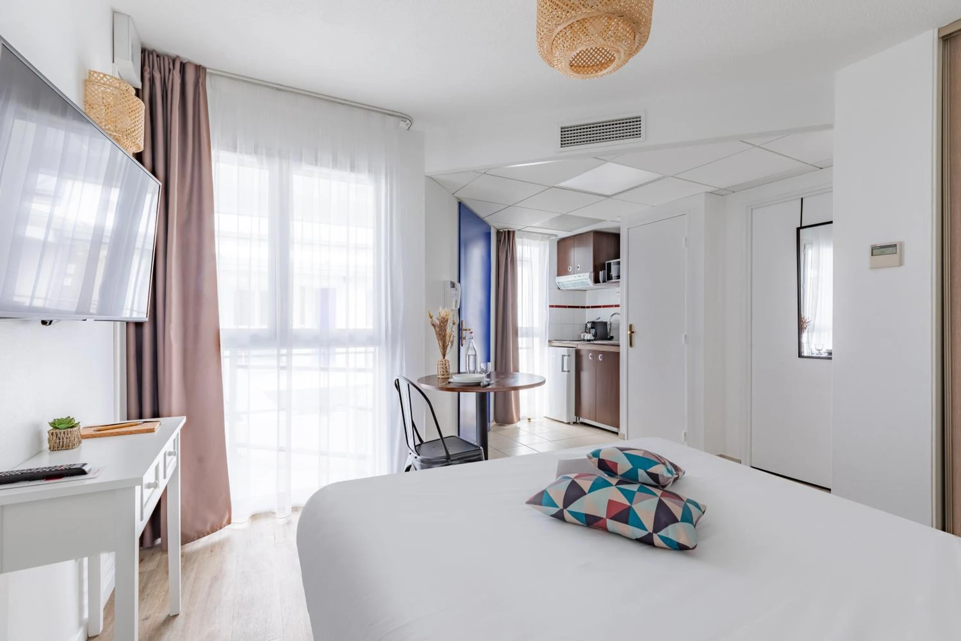 Chambre disponible pour un séminaire d'entreprise à Appart'City Confort Pau Centre - Pau