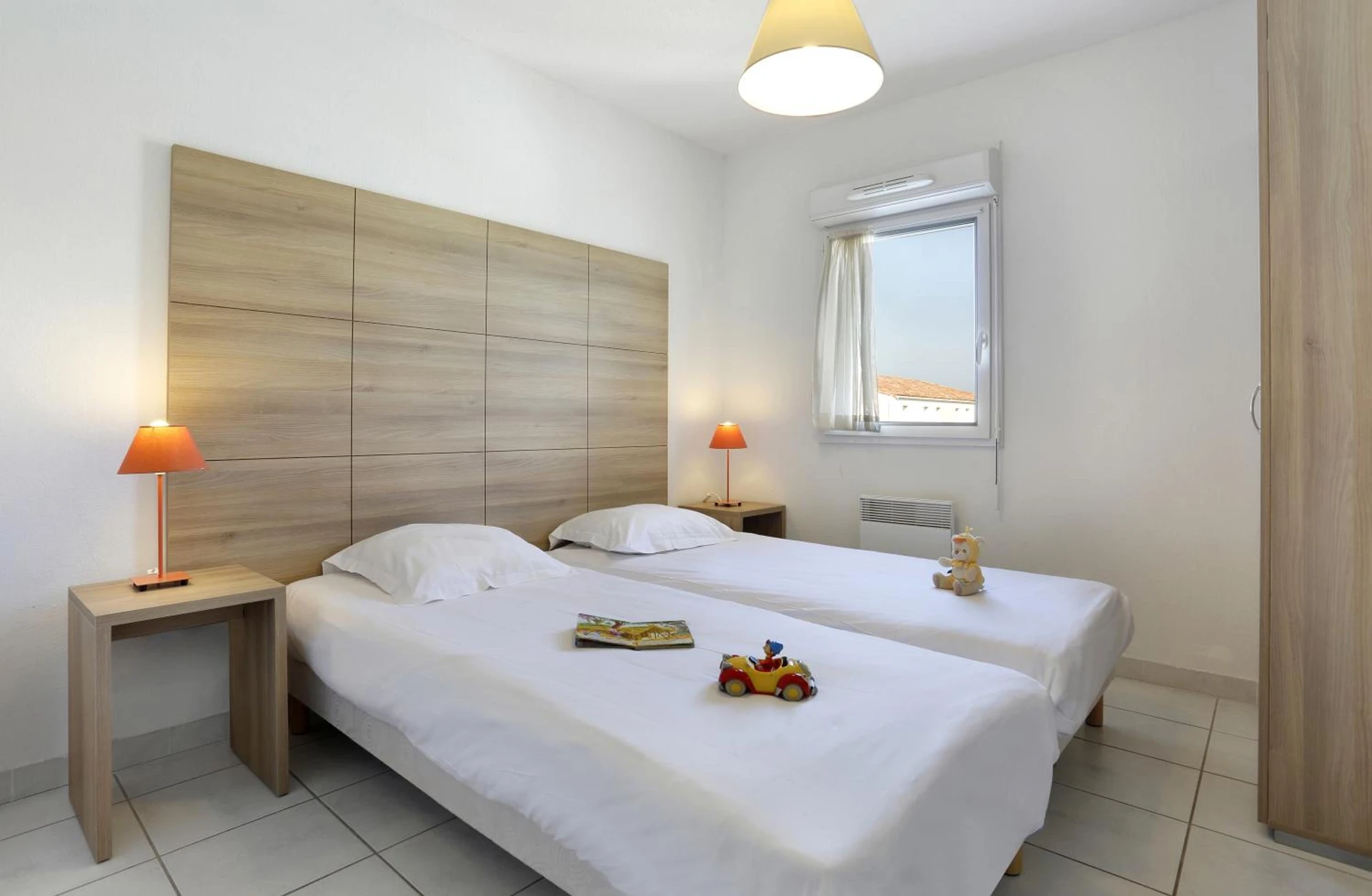 Chambre disponible pour un séminaire d'entreprise à Vacancéole - Résidence Cap Camargue - Le Grau-du-Roi