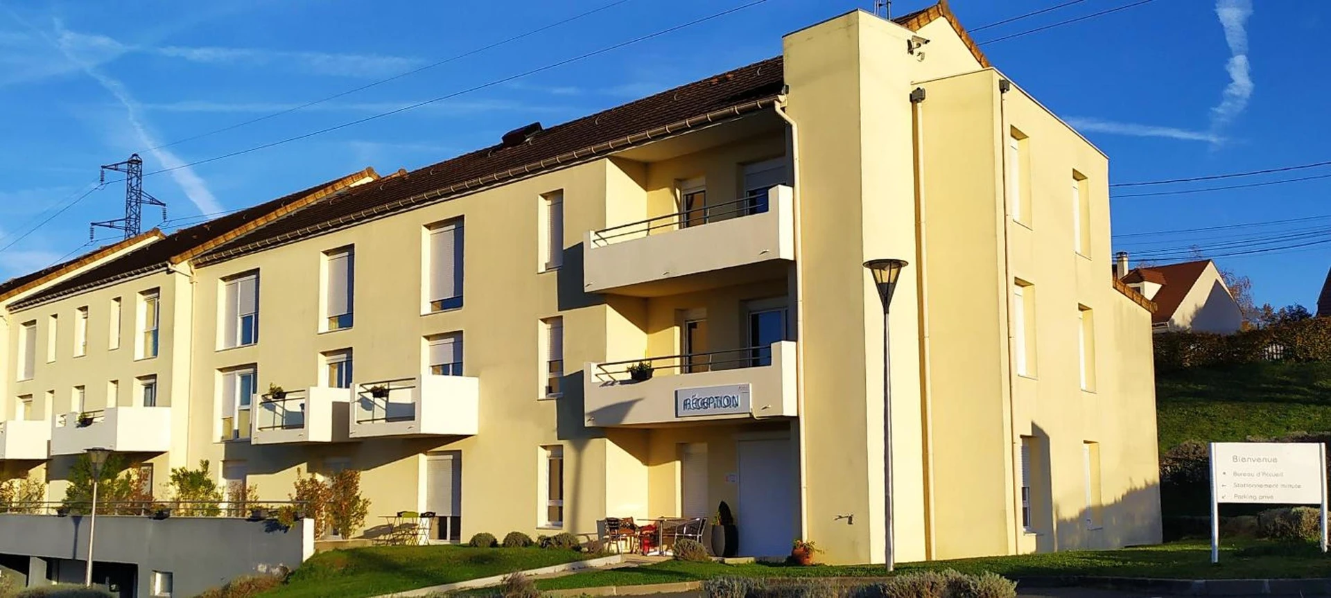 Salle de séminaire à Résidence Carouge Appart Hôtel - Organiser un événement professionnel à Brétigny-sur-Orge