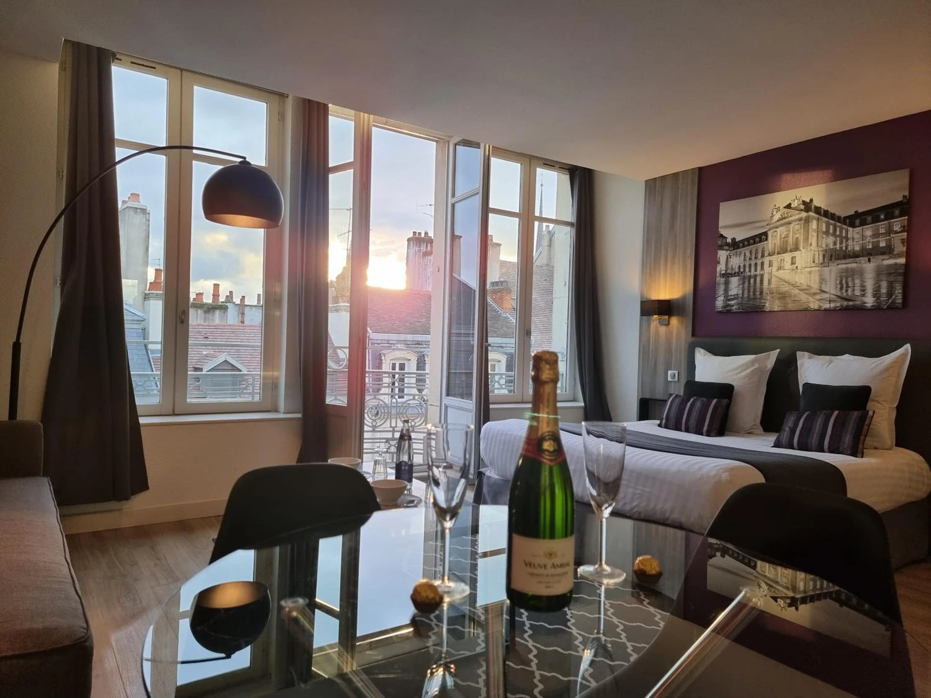 Chambre disponible pour un séminaire d'entreprise à City Loft Apparthotel - Dijon