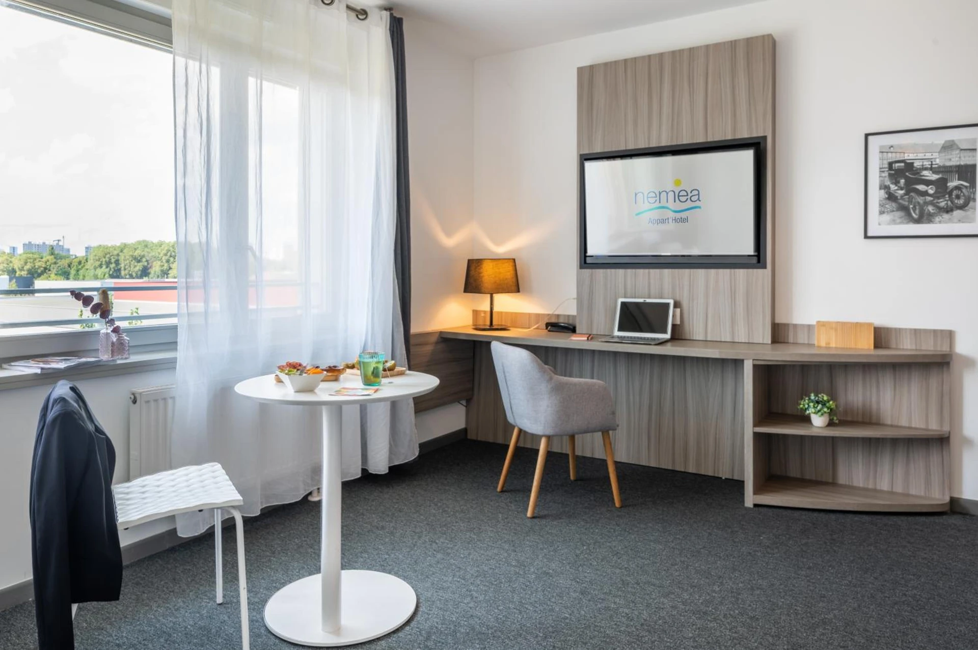 Chambre disponible pour un séminaire d'entreprise à Nemea Appart Hotel Elypseo Strasbourg Port - Strasbourg
