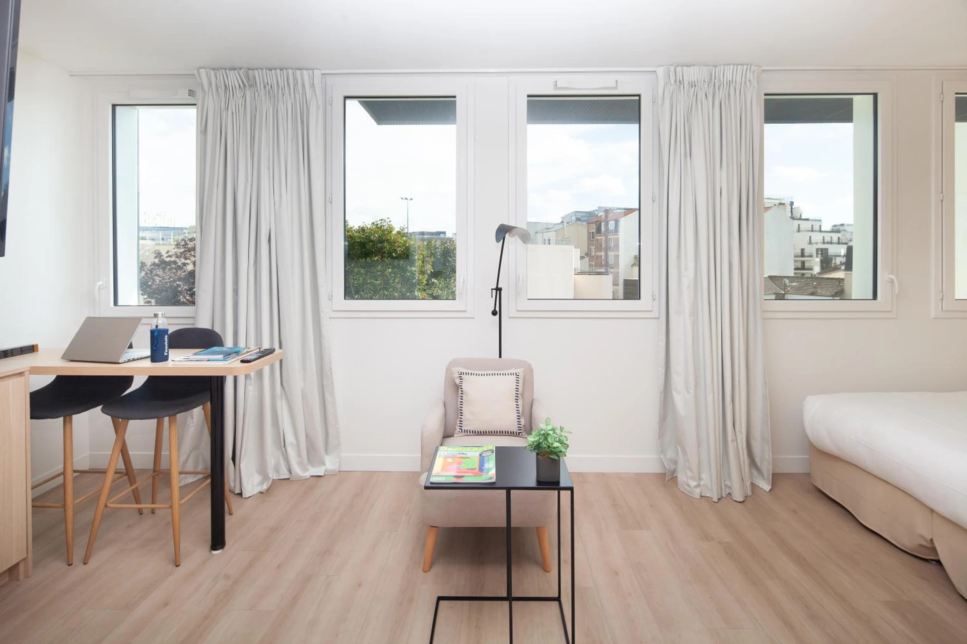 Chambre disponible pour un séminaire d'entreprise à FINESTATE Coliving Mairie d'Issy - Issy-les-Moulineaux