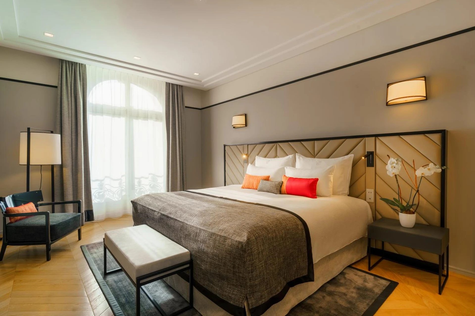 Ambiance de travail pour séminaire d'entreprise à Fraser Suites Le Claridge Champs-Elysées - Paris
