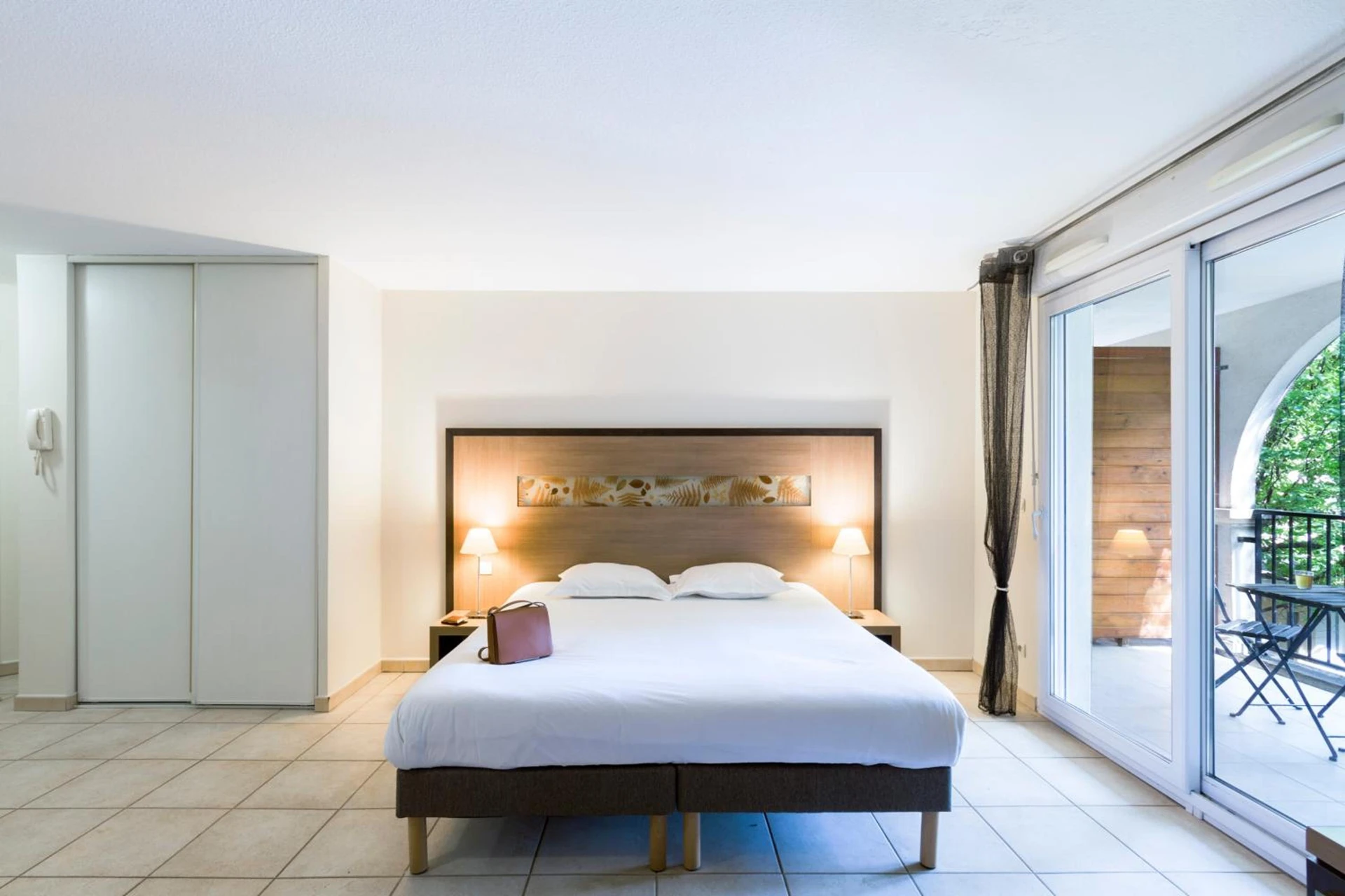 Chambre à Garden & City Aix En Provence - Rousset - Organiser un séminaire d'entreprise à Rousset