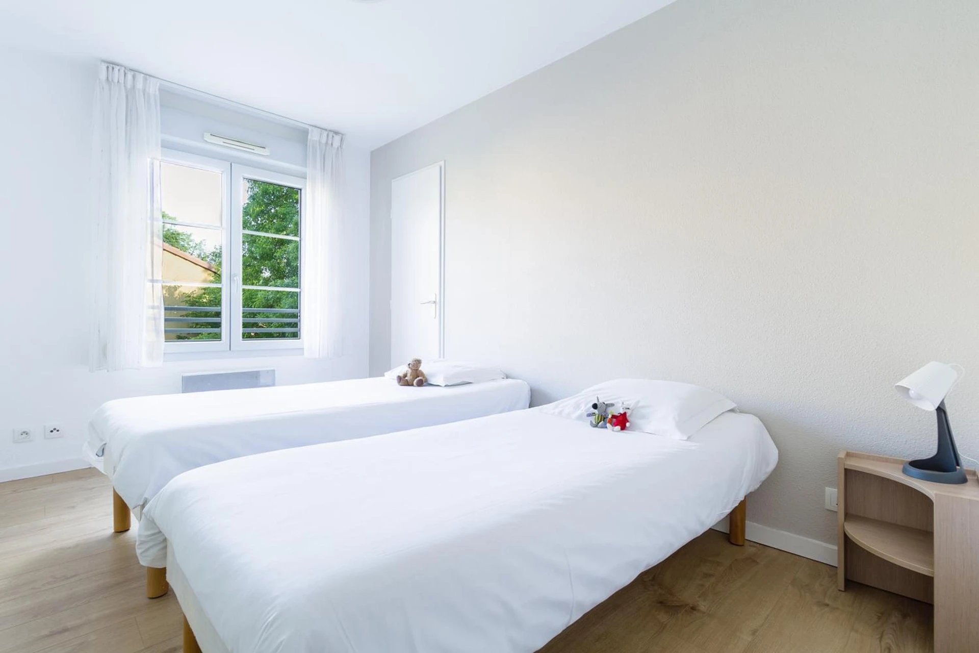Magnifique chambre pour un séminaire d'entreprise à Garden & City Lyon - Lissieu - Lissieu