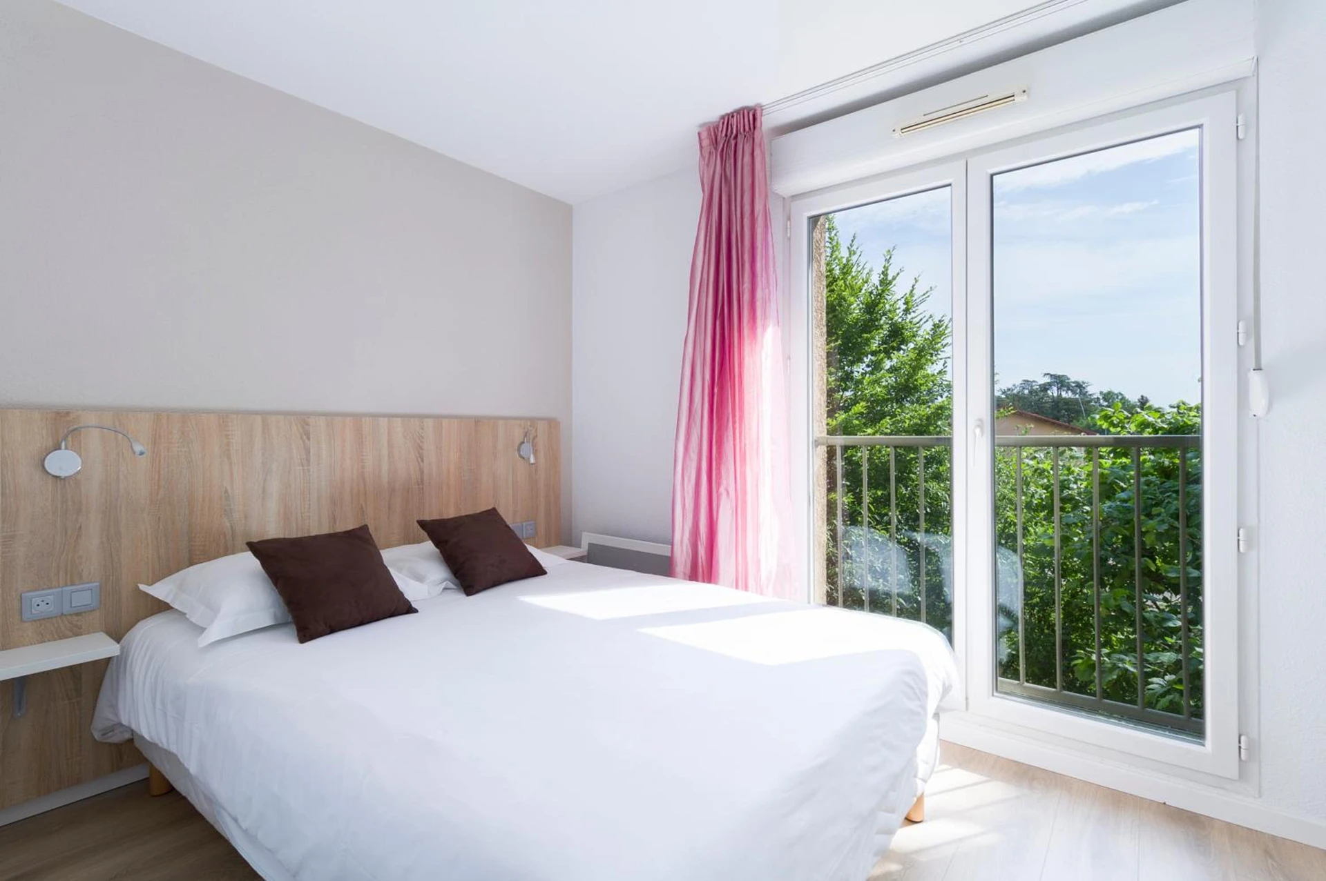 Chambre disponible pour un séminaire d'entreprise à Garden & City Lyon - Marcy - Marcy-lʼÉtoile