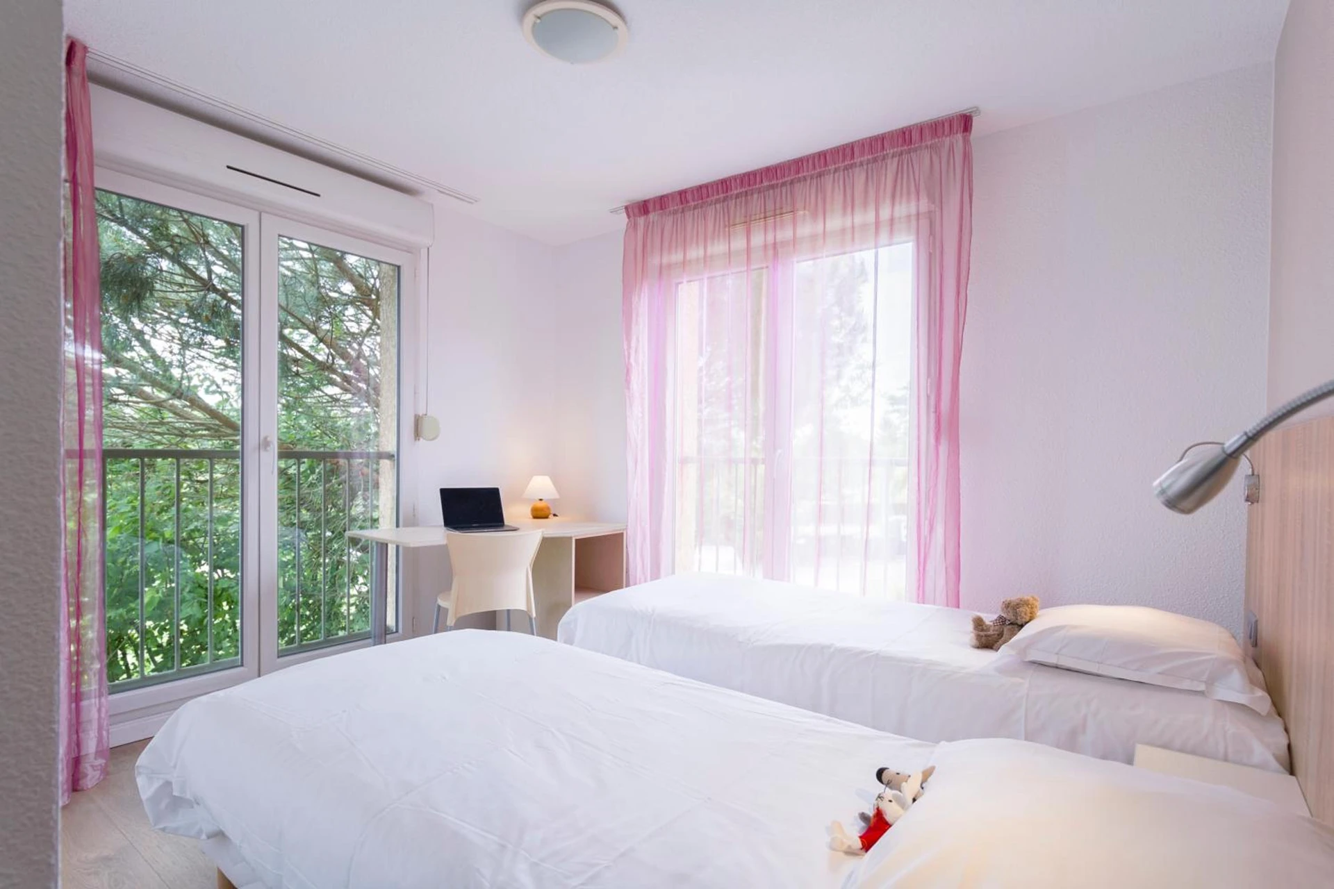 Chambre disponible pour un séminaire d'entreprise à Garden & City Lyon - Marcy - Marcy-lʼÉtoile